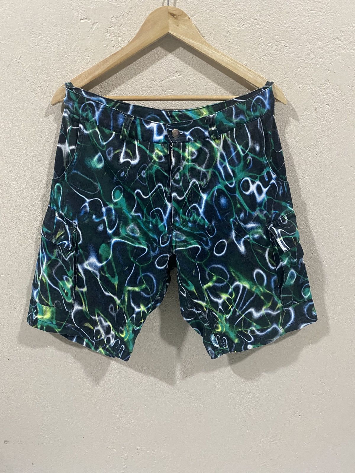 Japanese Brand Hikari Abstract Shorts Rarest Size US 30 / EU 46 - 1 Thumbnail