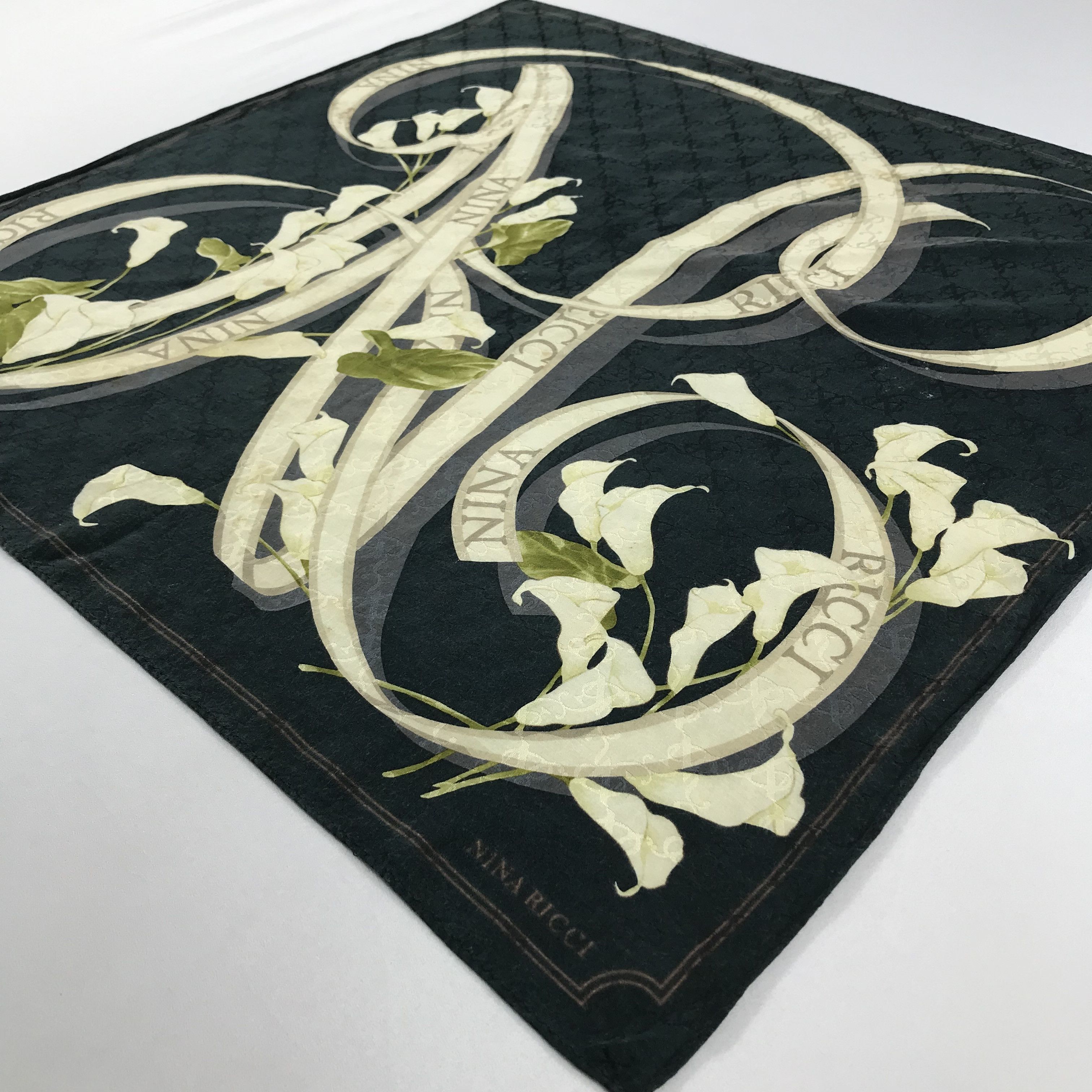 Nina Ricci × Vintage Nina Ricci Bandana / Handkerchief / Neckerchief -S1995 Size ONE SIZE - 2 Thumbnail