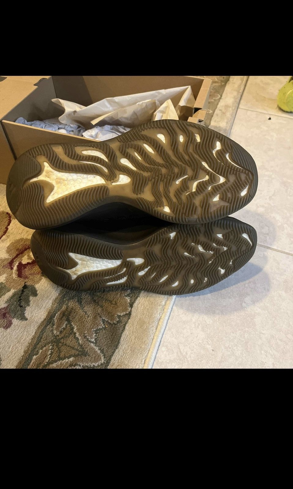 Adidas × Kanye West Yeezy Boost 380 Onyx Size US 10 / EU 43 - 6 Thumbnail
