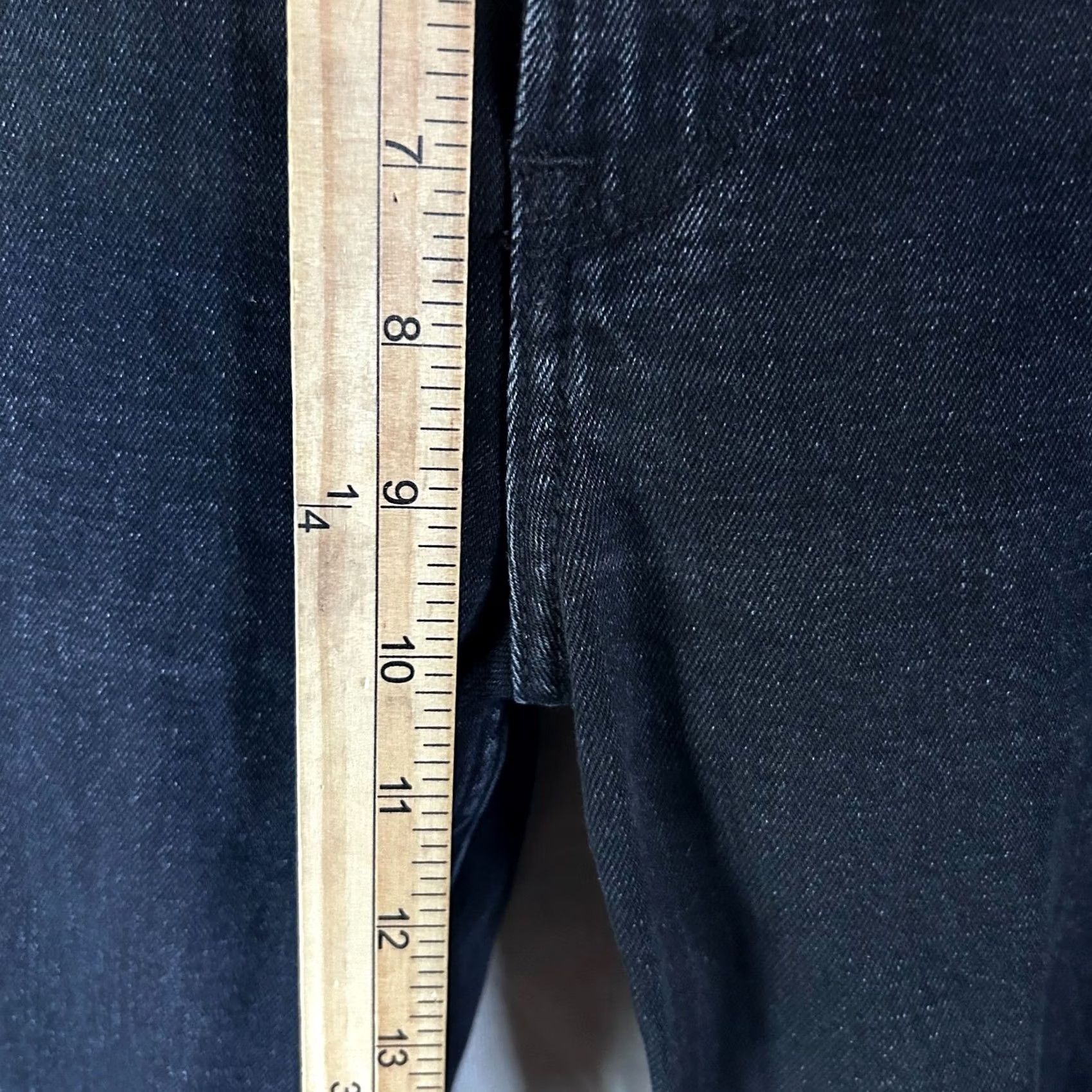 Abercrombie & Fitch Abercrombie & Fitch The Mom High Rise Distressed Jeans Black 28/6S AF75654 Jeans 28in Inseam 5-Pocket Womens Distressed 90s Grunge Size 28" / US 6 / IT 42 - 6 Thumbnail