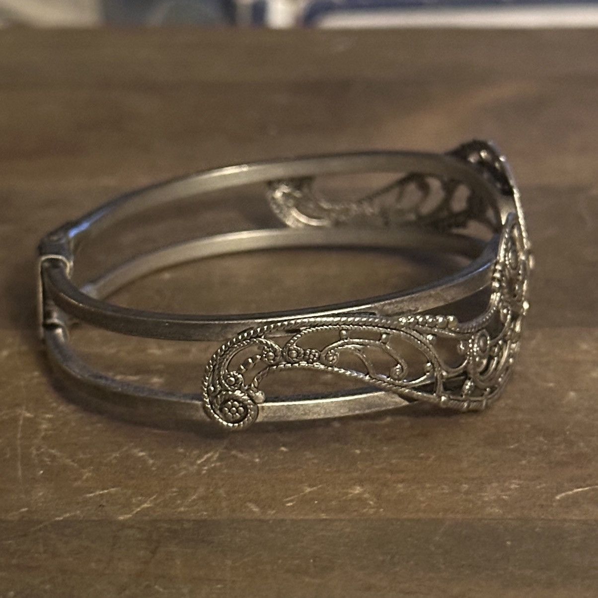 Vintage Vintage filigree paisley clamper bracelet Size ONE SIZE - 5 Thumbnail