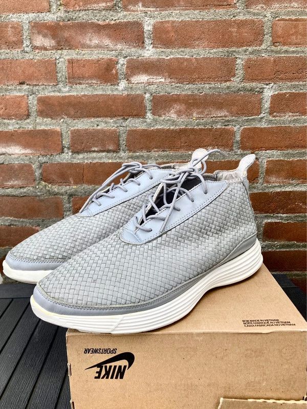 image of Nike Lunar Chukka Woven + 9.5 43 Running Vintage Retro Shoes in Grey, Men's