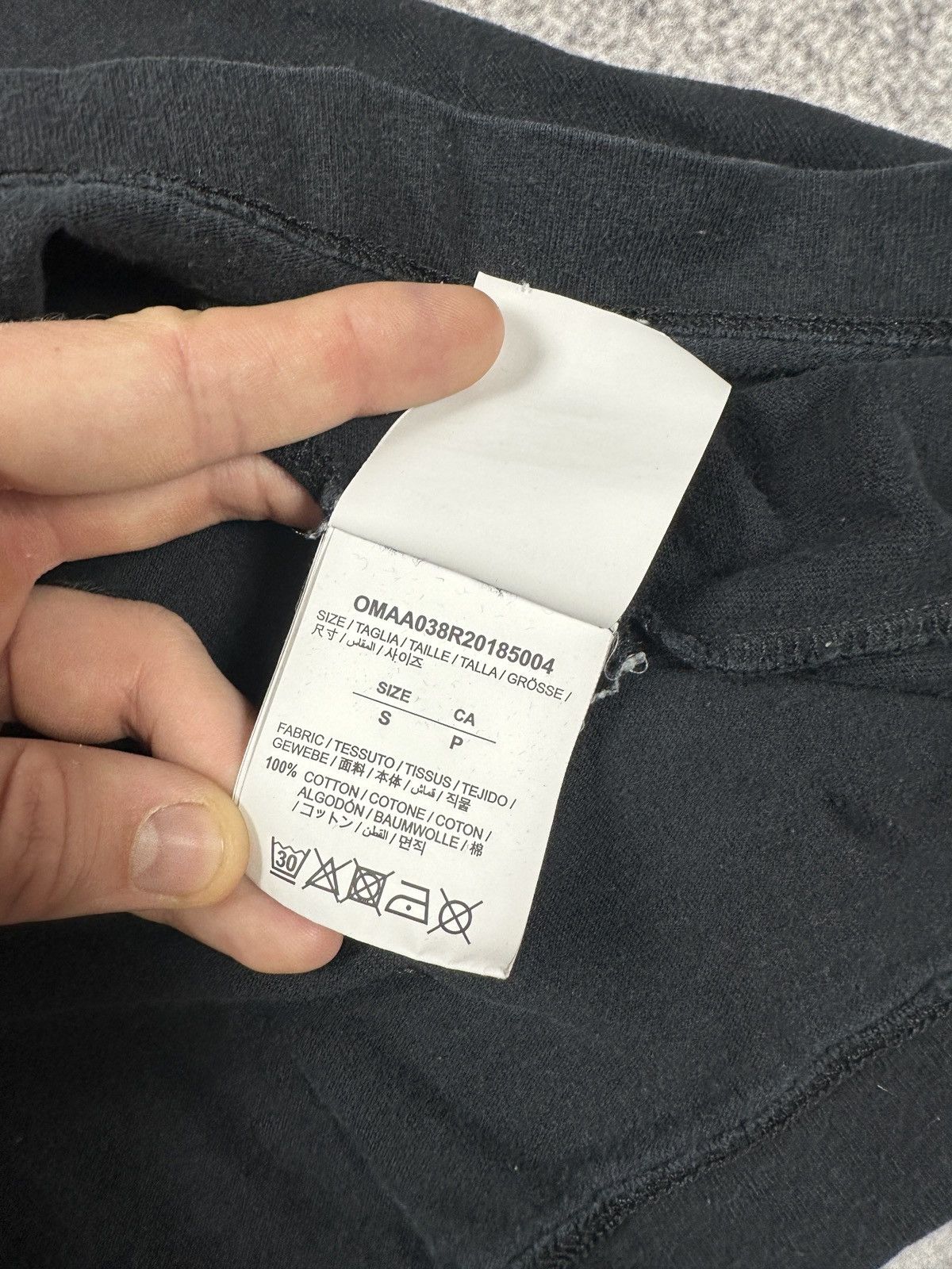 Off-White Off-White Back Logo T-shirt Streetwear Style Rare USA L Size US S / EU 44-46 / 1 - 8 Thumbnail