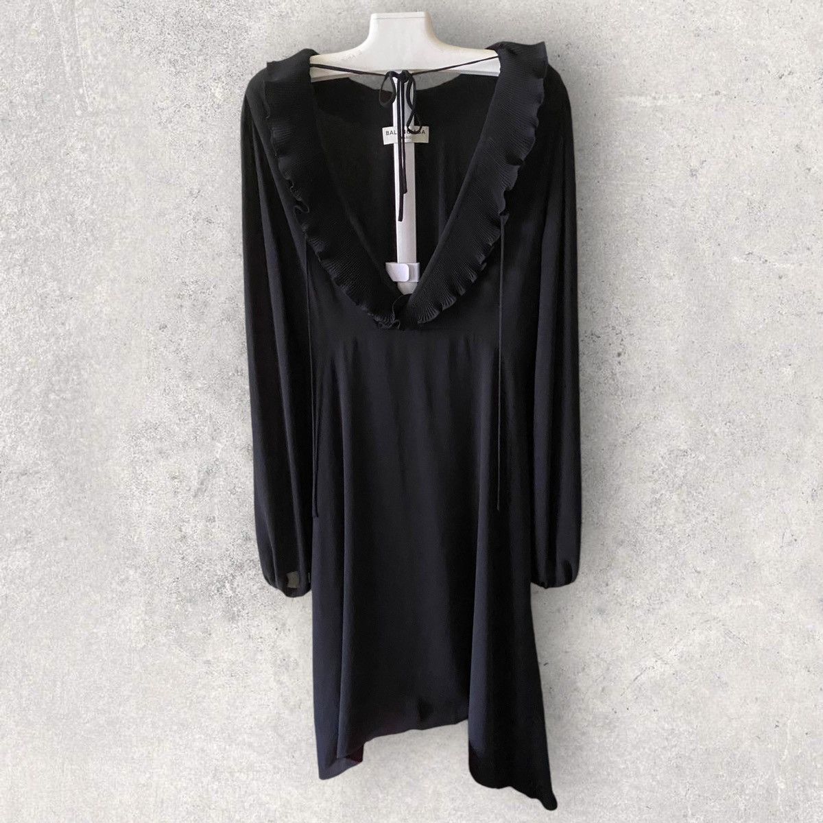 Balenciaga 2016 Balenciaga Oversize Dress Size XS / US 0-2 / IT 36-38 - 4 Thumbnail