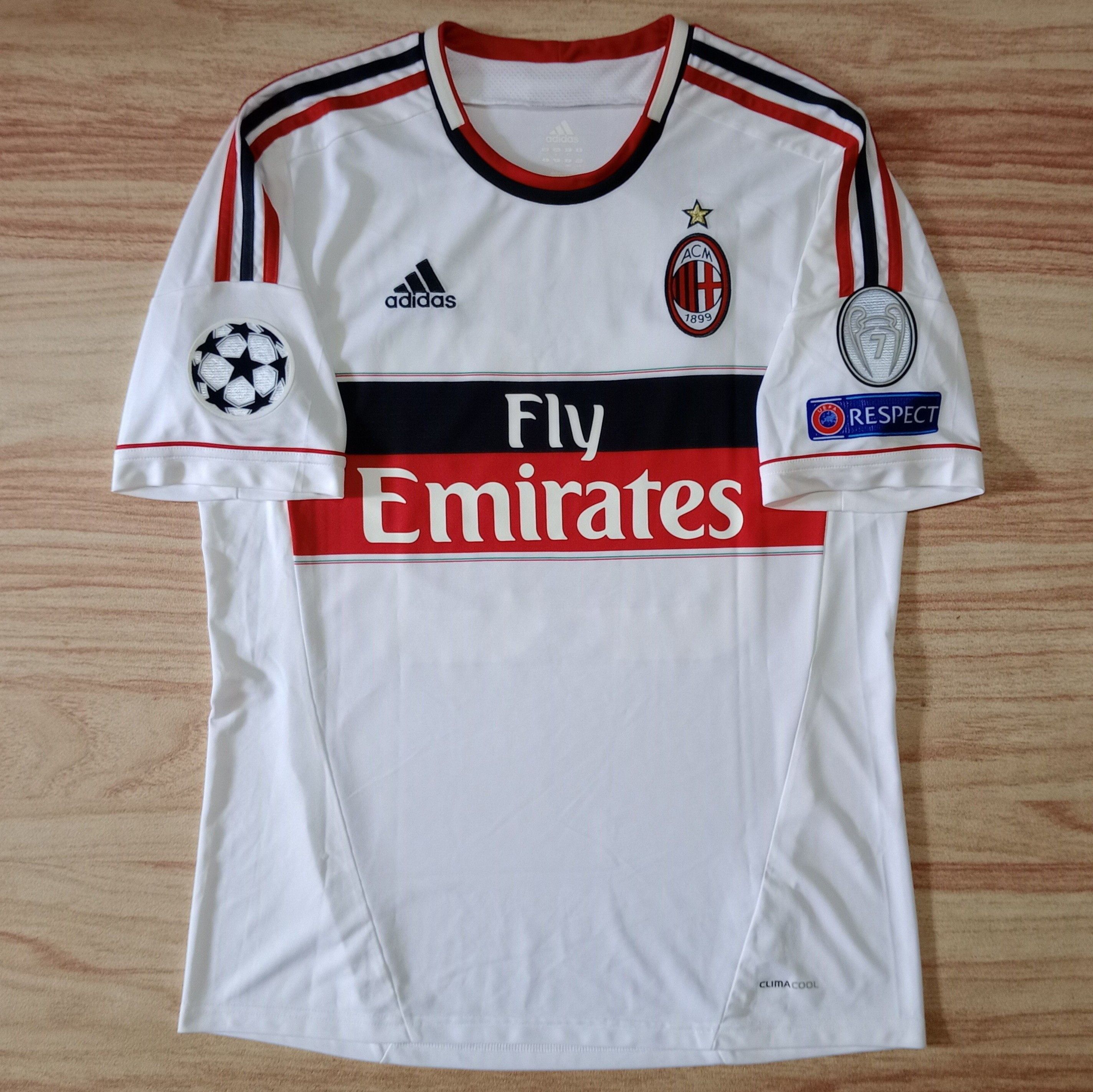 Adidas AC Milan 2012-2013 Away Jersey Massimo Ambrosini 23 Size US L / EU 52-54 / 3 - 1 Thumbnail