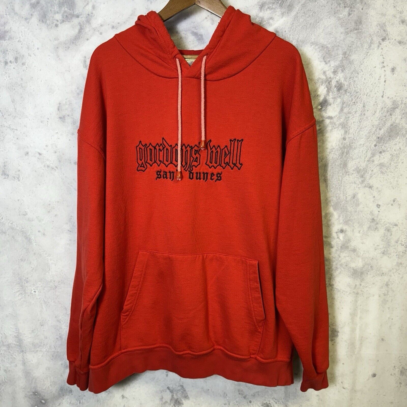 Vintage Vintage Gordon Well Sand Dunes Hoodie Mens 2XL Red Embroider Size US XXL / EU 58 / 5 - 2 Thumbnail