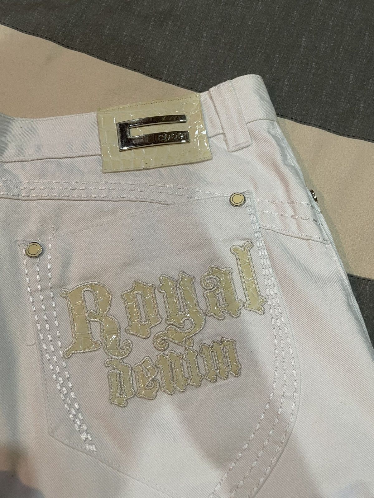 Coogi Vtg coogi Royal denim jorts Size US 38 / EU 54 - 3 Thumbnail