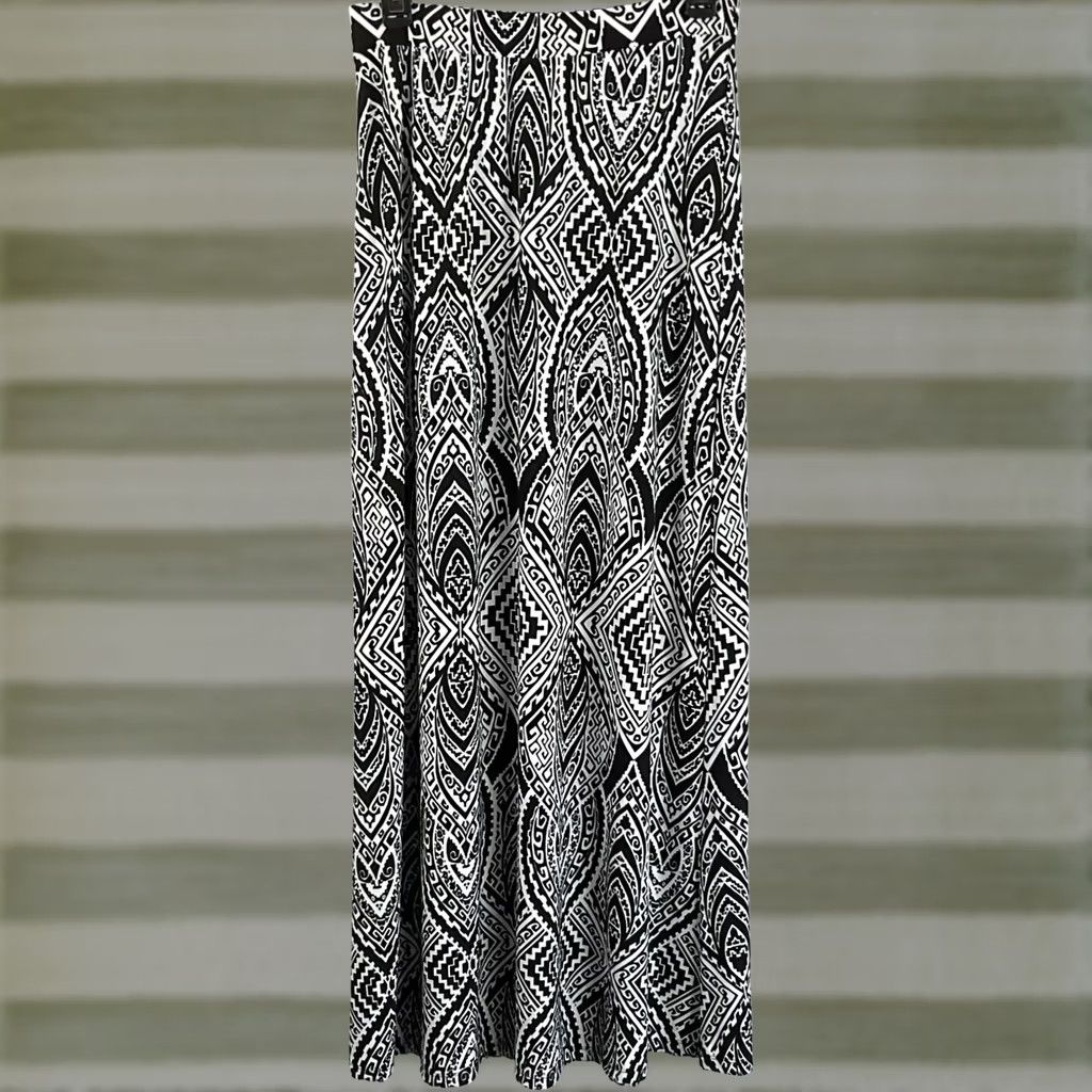 Vintage Cato Maxi Skirt Women's XS Blk/Wht Geometric Elastic Waist Stretch Y2K Size 26" / US 2 / IT 38 - 1 Thumbnail