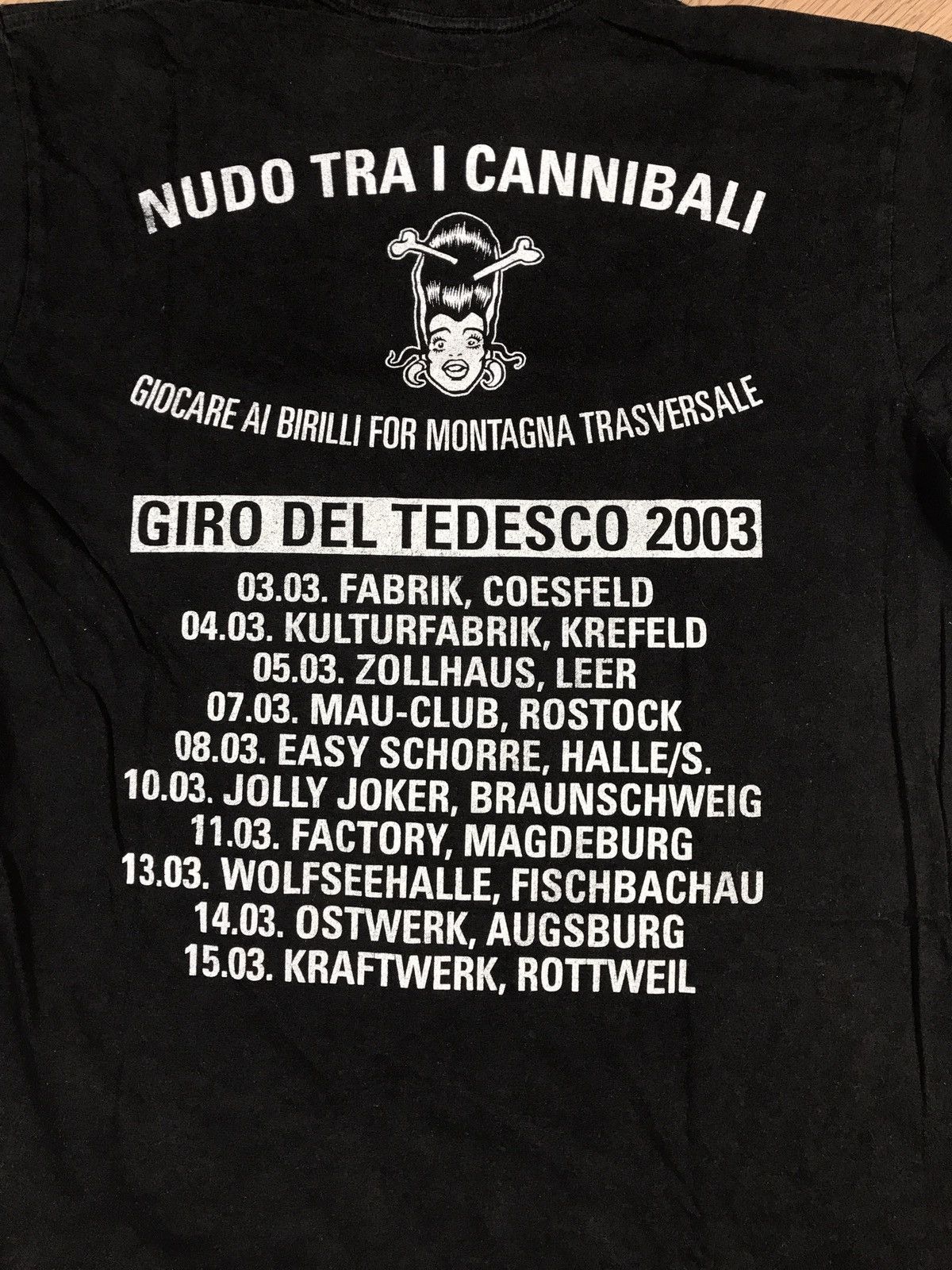 Band Tees × Vintage Die Arzte Nudo Tra I Cannibali Geheimtour Shirt 2003 Size US S / EU 44-46 / 1 - 4 Thumbnail