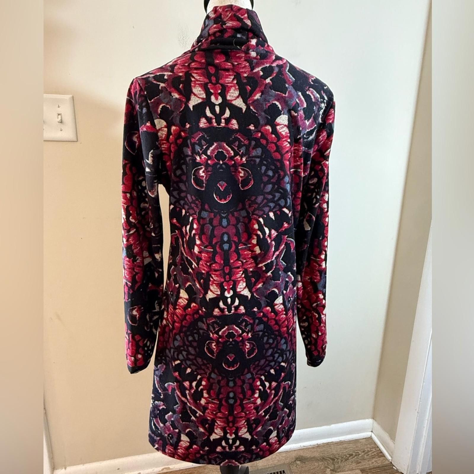 Other Como No? Floral abstract turtleneck shift midi dress SZ M Size M / US 6-8 / IT 42-44 - 5 Thumbnail