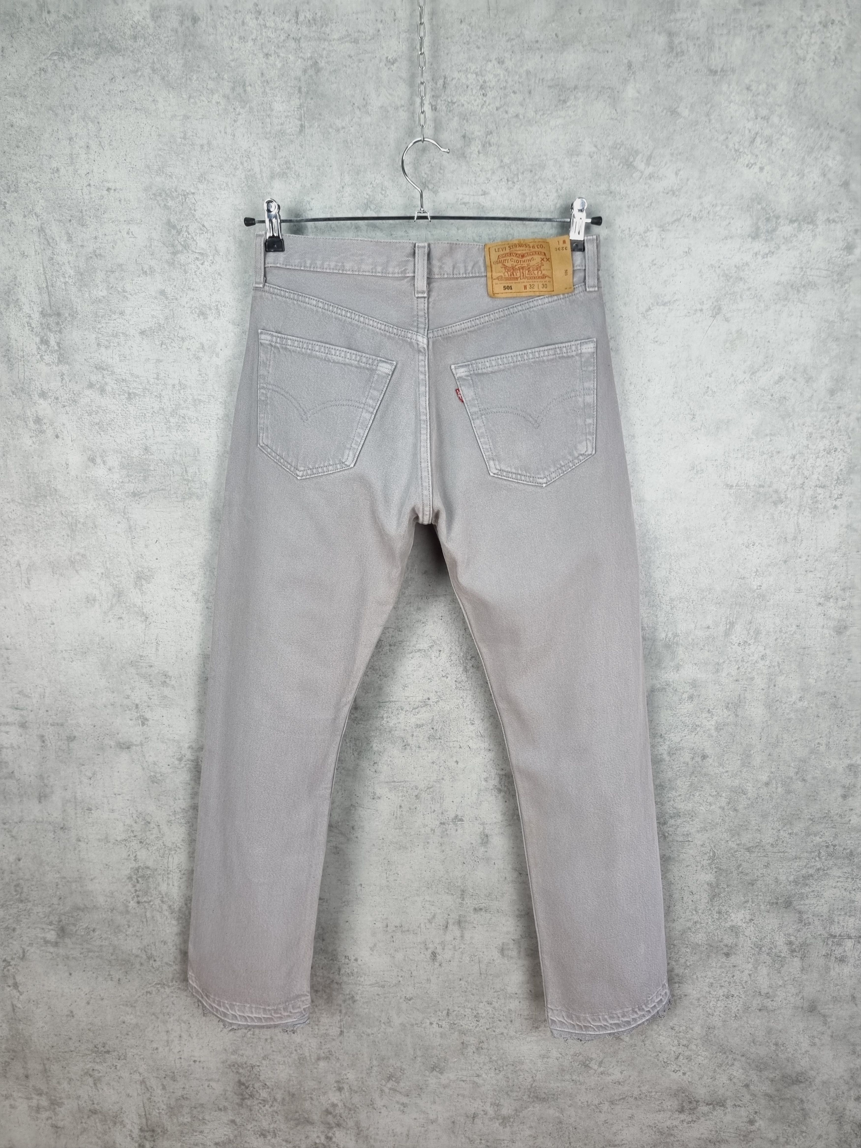Levi's × Levi's Vintage Clothing 90s Levi's 501 Gray Denim Buttons Flies Jeans Size US 31 - 6 Thumbnail