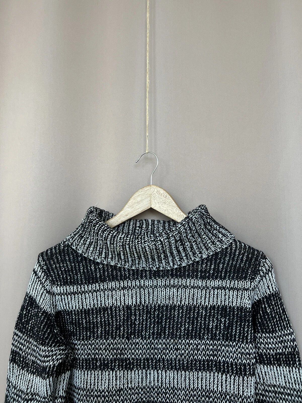 Jil Sander Jil Sander Turtleneck Knit Sweater Womens Size 42 or S/M Size M / US 6-8 / IT 42-44 - 2 Thumbnail