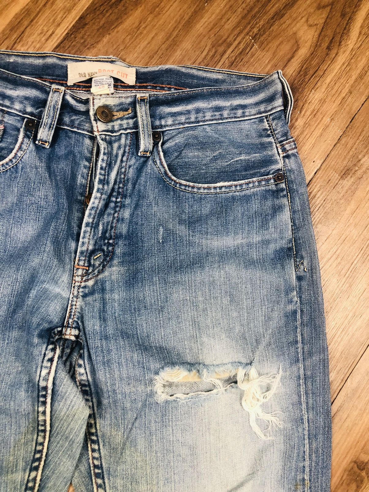 Old Navy Old Navy Bootcut Distress Jeans (36) Size US 30 / EU 46 - 6 Thumbnail