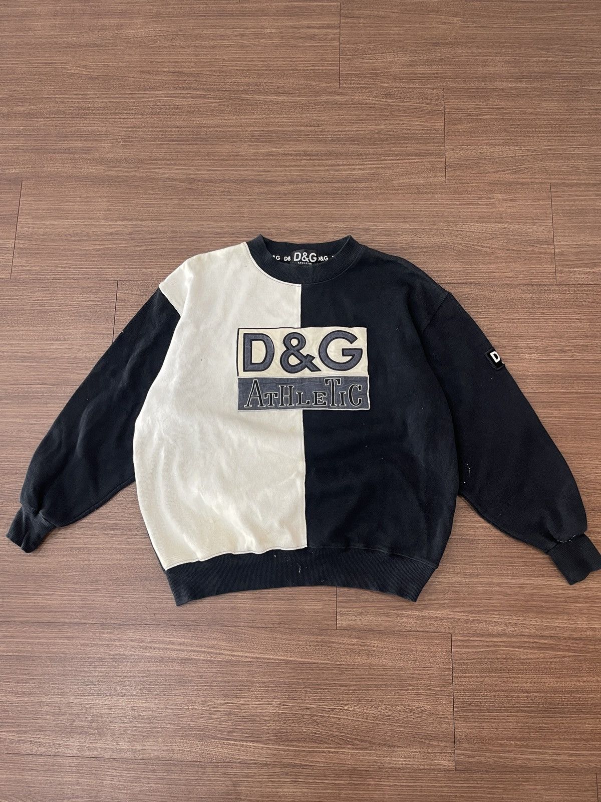 Dolce & Gabbana Vintage D&G Dolce & Gabbana Athletic sweatshirt Size US L / EU 52-54 / 3 - 1 Thumbnail
