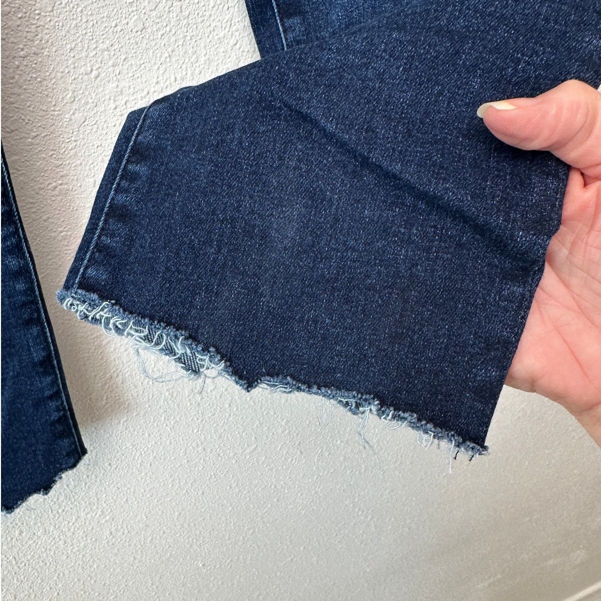 AG Adriano Goldschmied AG Prima Jeans Medium Dark Wash Womens US 28 Cigarette Size 28" / US 6 / IT 42 - 4 Thumbnail