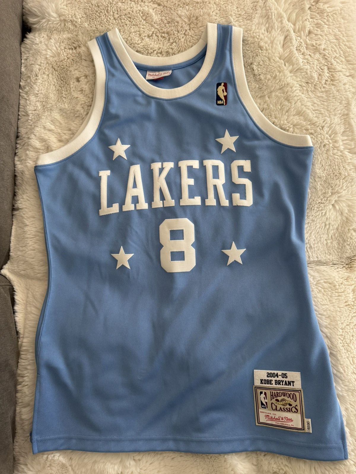 NBA Lakers Kobe Bryant jersey Size US M / EU 48-50 / 2 - 1 Thumbnail