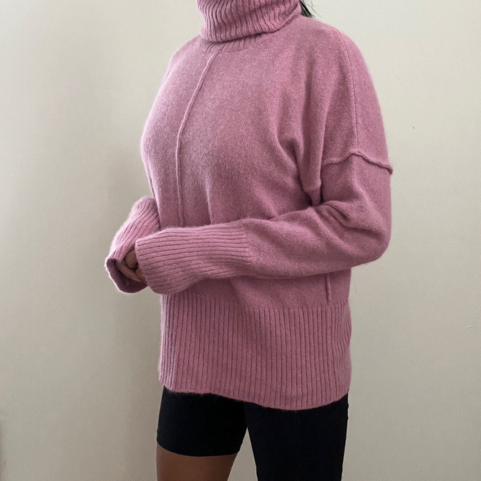 Other SUZANNE RAE Pink Angora Wool Blend Turtleneck Sweater Size M Size M / US 6-8 / IT 42-44 - 11 Thumbnail