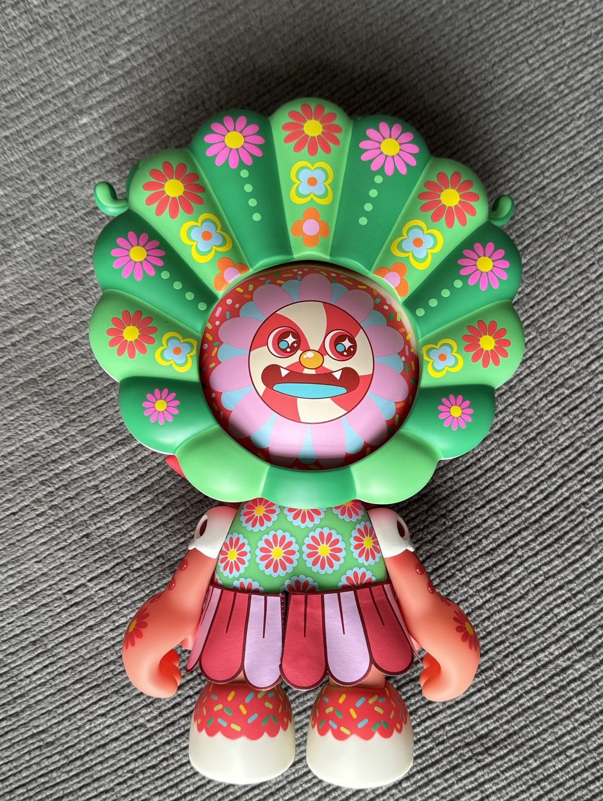 Other SUPERPLASTIC Art Toy Candivera Superjanky 8" Caramelaw Size ONE SIZE - 9 Thumbnail
