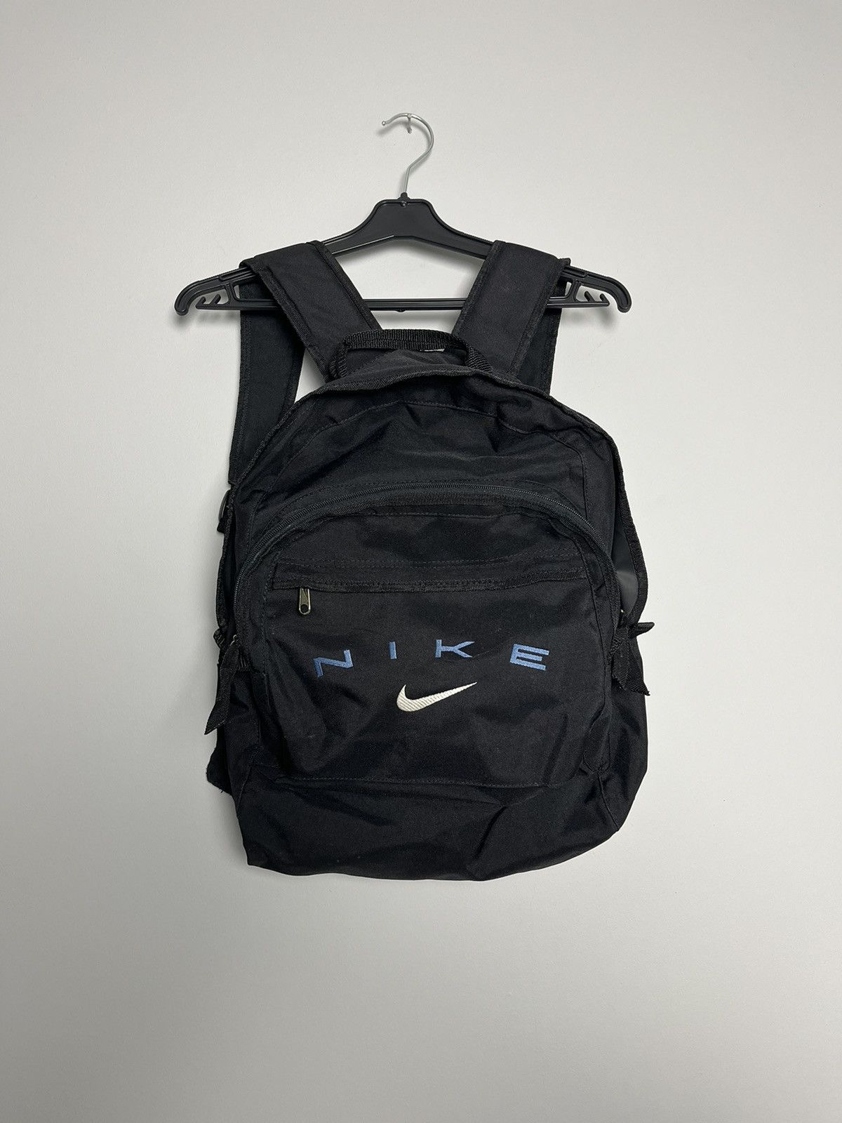 Other Vintage 90's Nike Backpack Bag Swoosh Logo Sling Style Y2K Size ONE SIZE - 1 Thumbnail