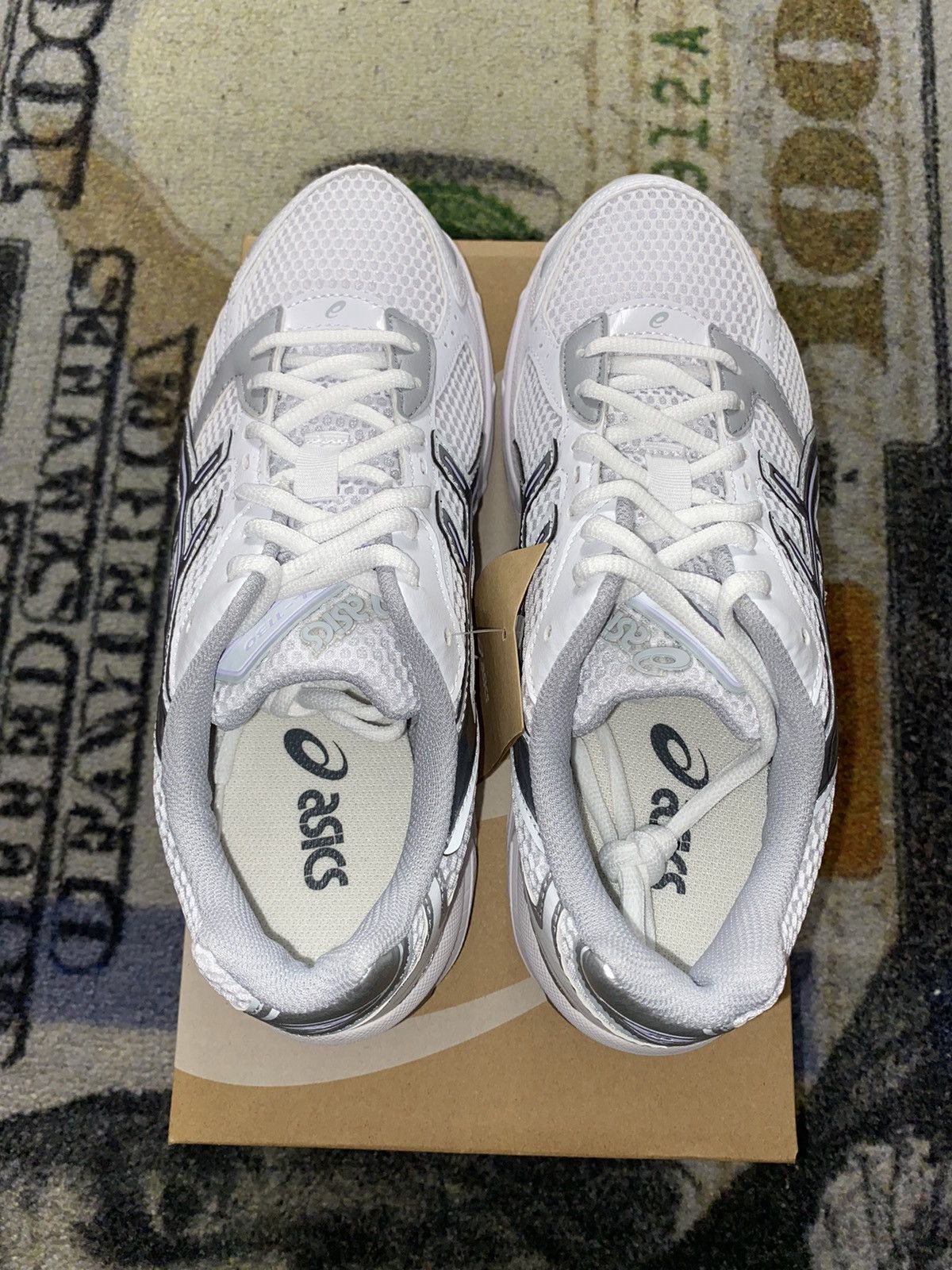 Asics ASICS Gel-1130 White Carrier Grey Lilac (6 Mens) Size US 7.5 / IT 37.5 - 5 Thumbnail