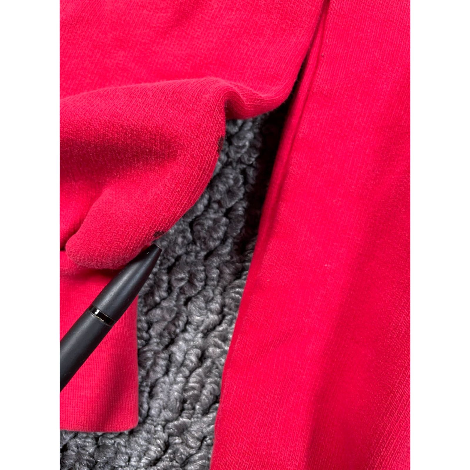 Vintage Howard University Hoodie Adult XS Red MV Sport Drawstring Pullover Sweatshirt Graphic Print College Retro University Men Size XS Red MV Sport Hoodie Size US XS / EU 42 / 0 - 7 Thumbnail