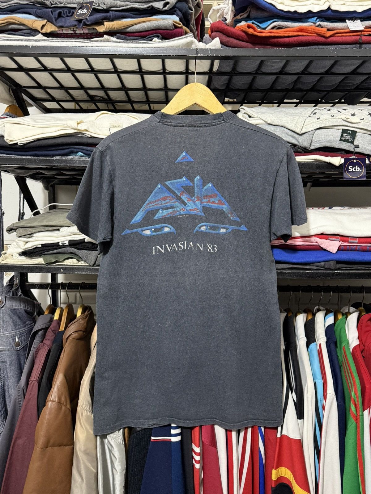 Band Tees Vintage asia 1983 invasion concert tour tshirt Size US S / EU 44-46 / 1 - 3 Thumbnail