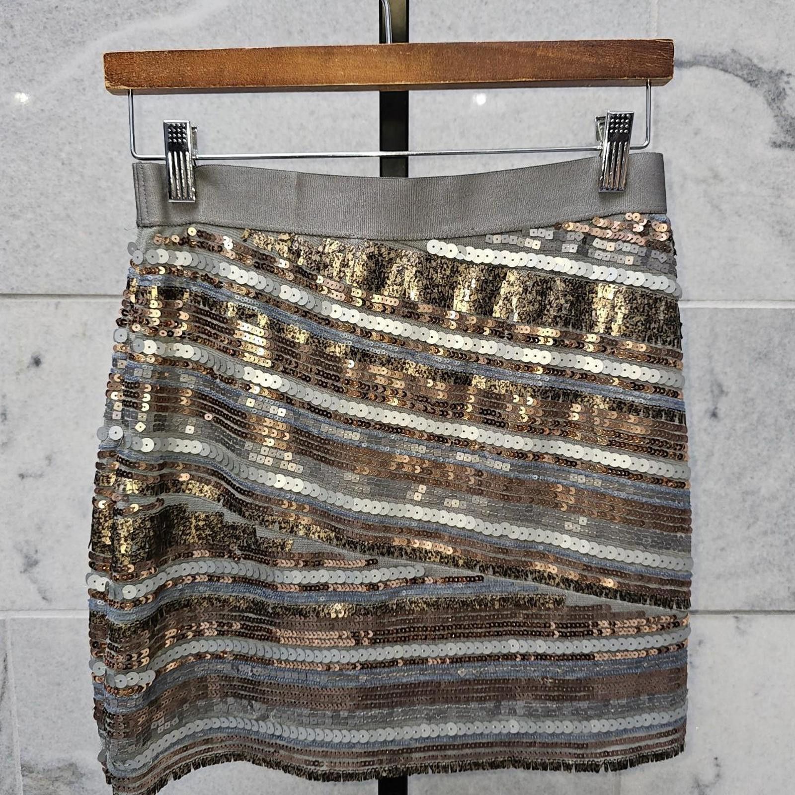 Designer Chelsea & Violet Women's Silver and Gold Skirt Size XS / US 0-2 / IT 36-38 - 5 Thumbnail