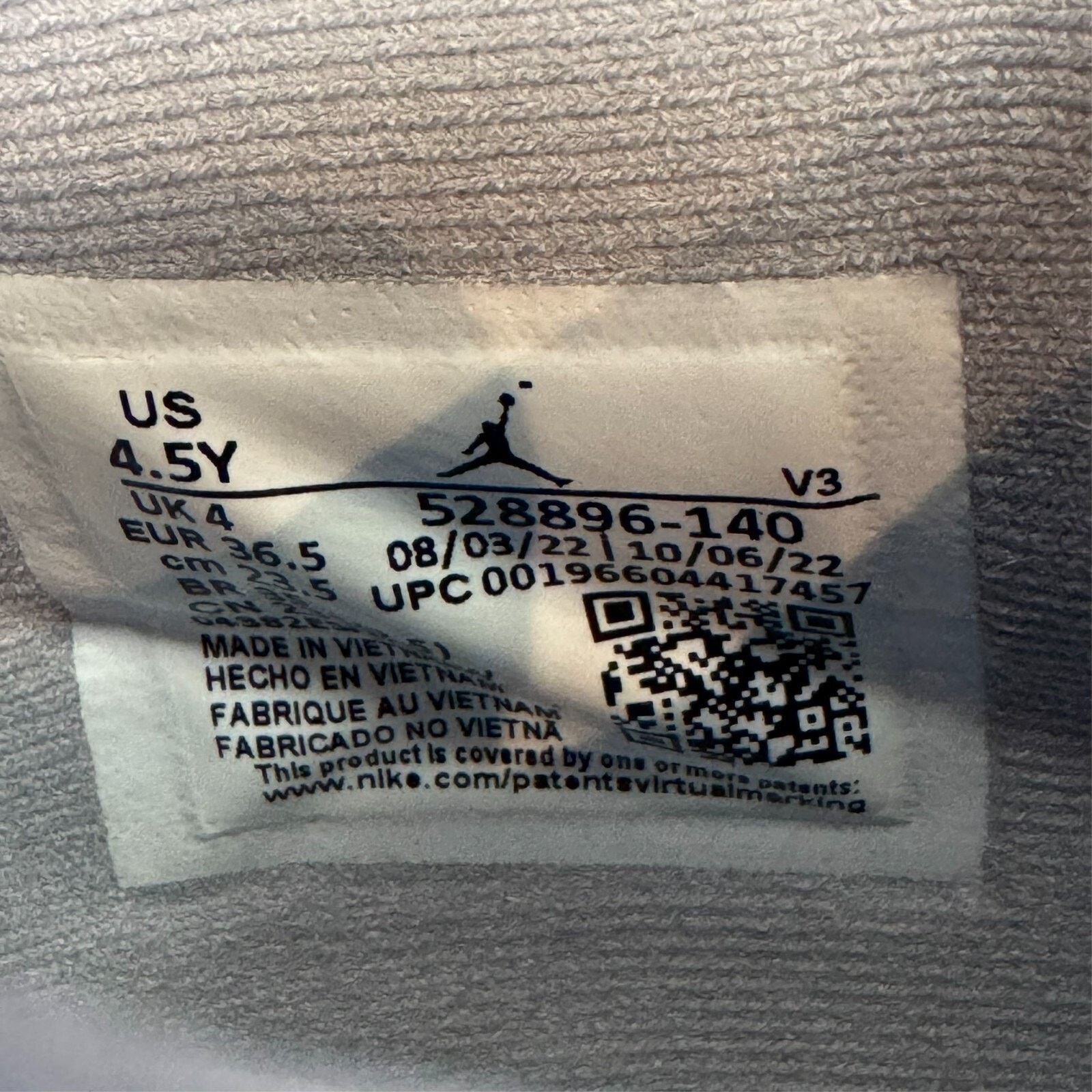 Jordan Brand Air Jordan 11 Retro Low White/University Blue Grey Sz 4.5Y Size US 5 / EU 37 - 3 Thumbnail