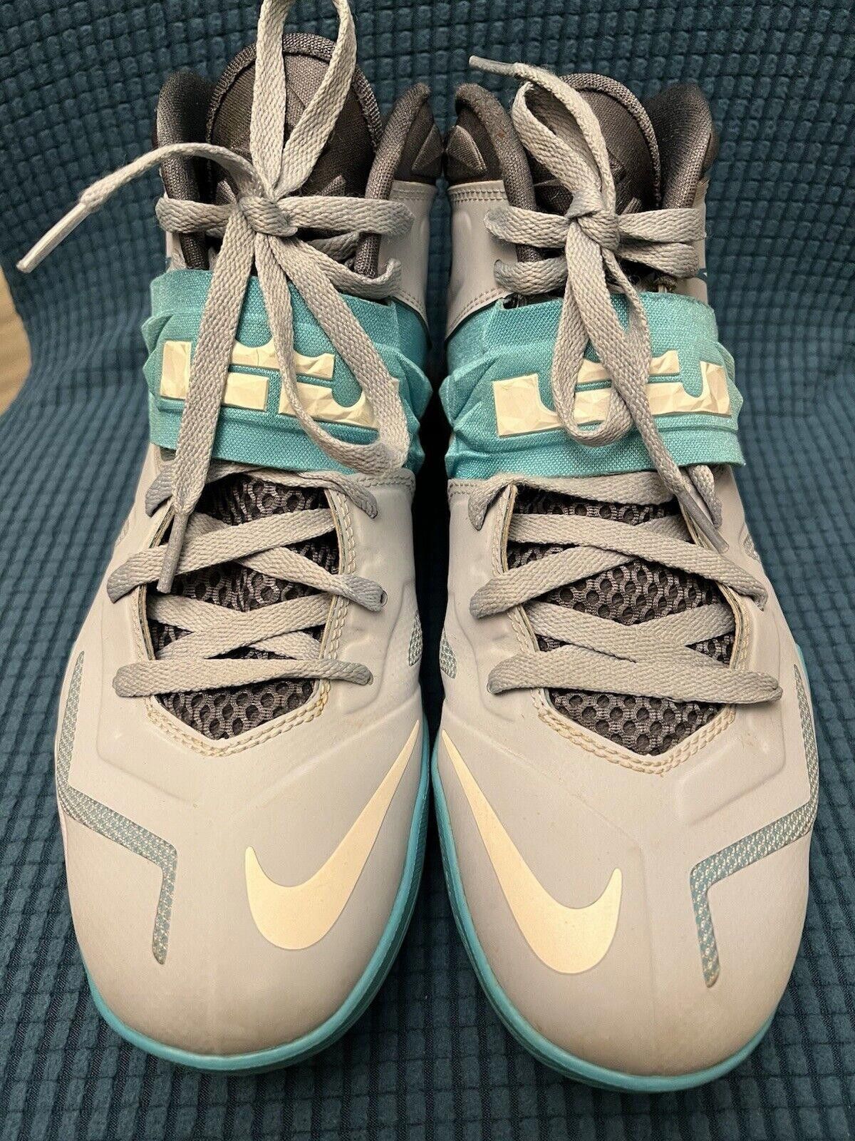 Nike Size 9 - Nike Zoom Soldier 7 Gray Size US 9 / EU 42 - 1 Thumbnail