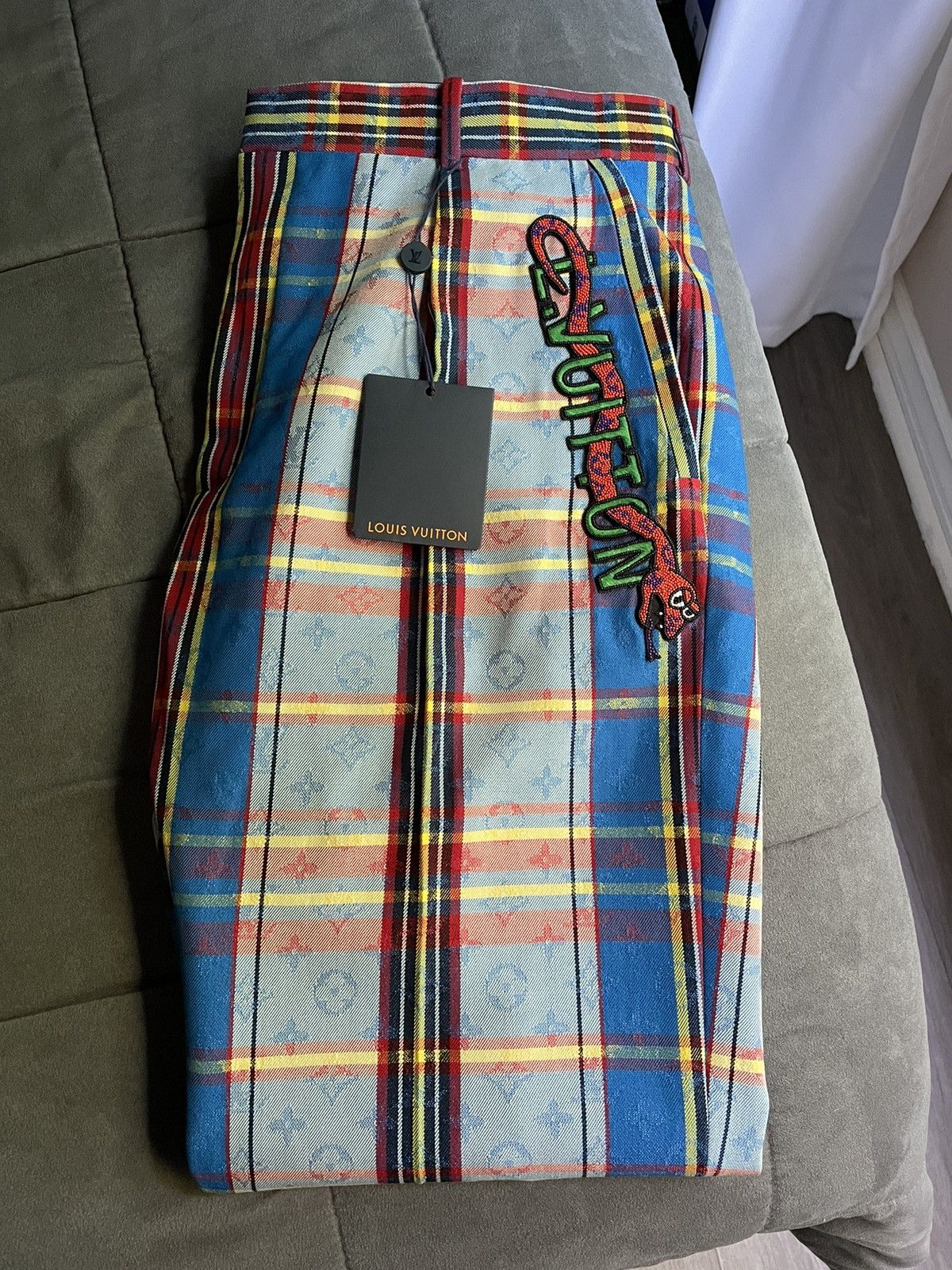 Louis Vuitton Louis Vuitton Plaid Snake Monogram Pants Size US 36 / EU 52 - 1 Thumbnail