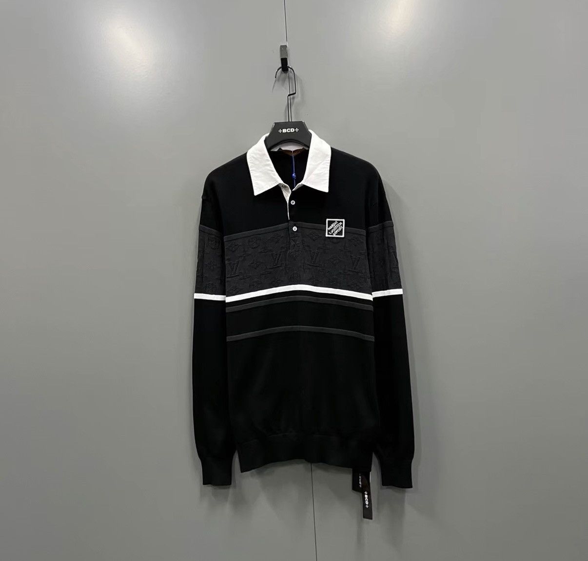 Louis Vuitton Louis Vuitton Striped Color-block Long Sleeve Polo Shirt J41 Size US M / EU 48-50 / 2 - 1 Thumbnail