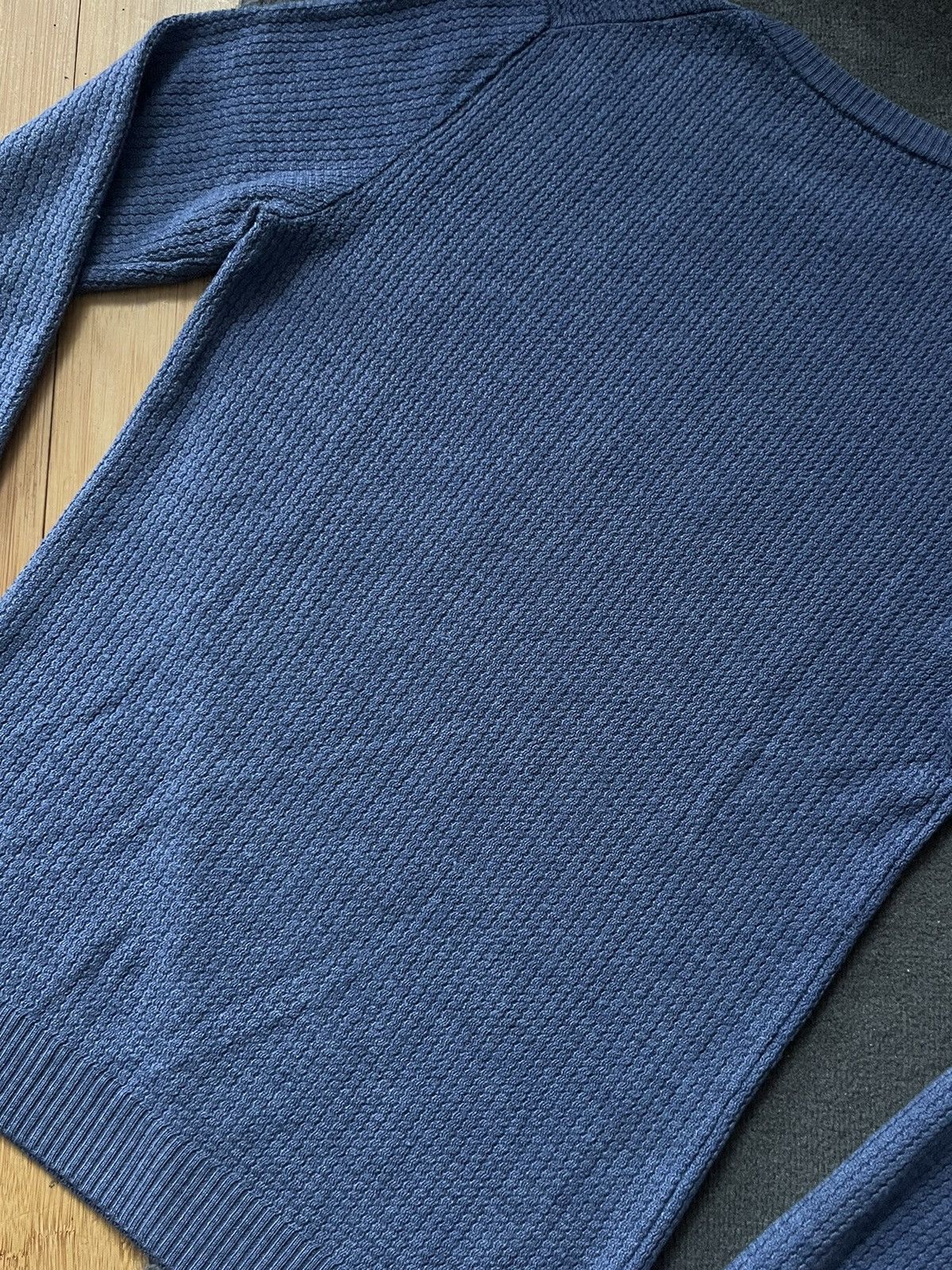 Gucci Gucci Wool Sweater Vintage Rare Old Money Size US S / EU 44-46 / 1 - 8 Thumbnail