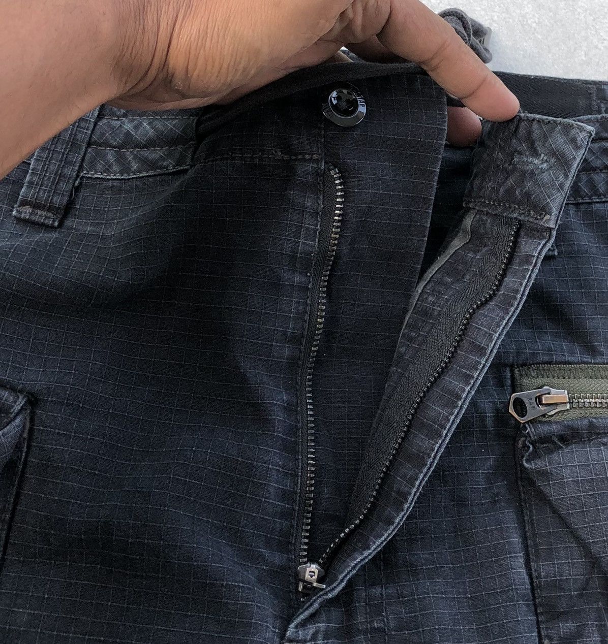 G-Star G-STAR RAW ORIGINALS Alpine Pocket Modular CARGO SHORTS Size US 36 / EU 52 - 13 Thumbnail