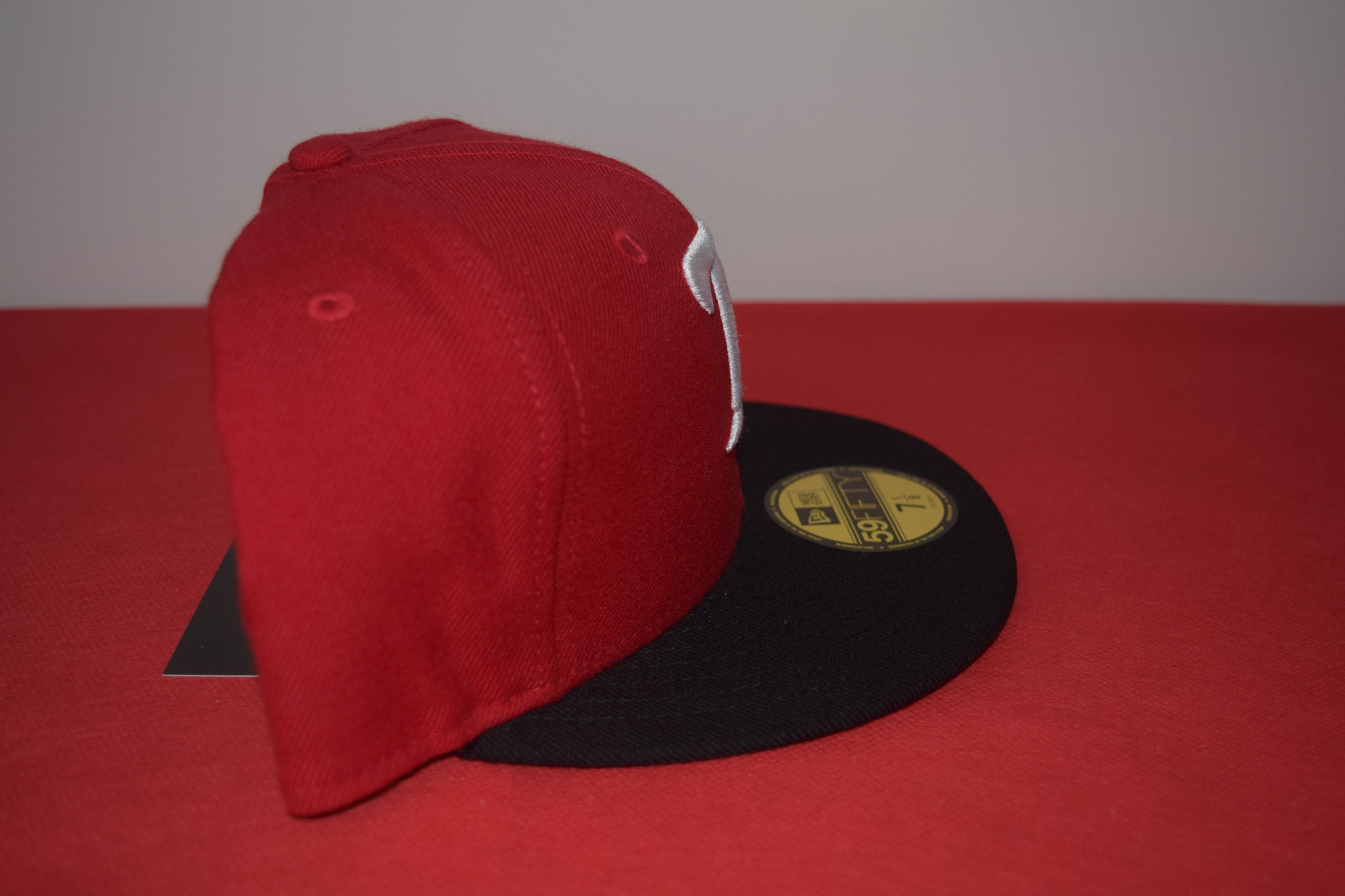 New Era NHL New Era Detroit Red Wings Vintage Logo Fitted hat Size ONE SIZE - 6 Thumbnail