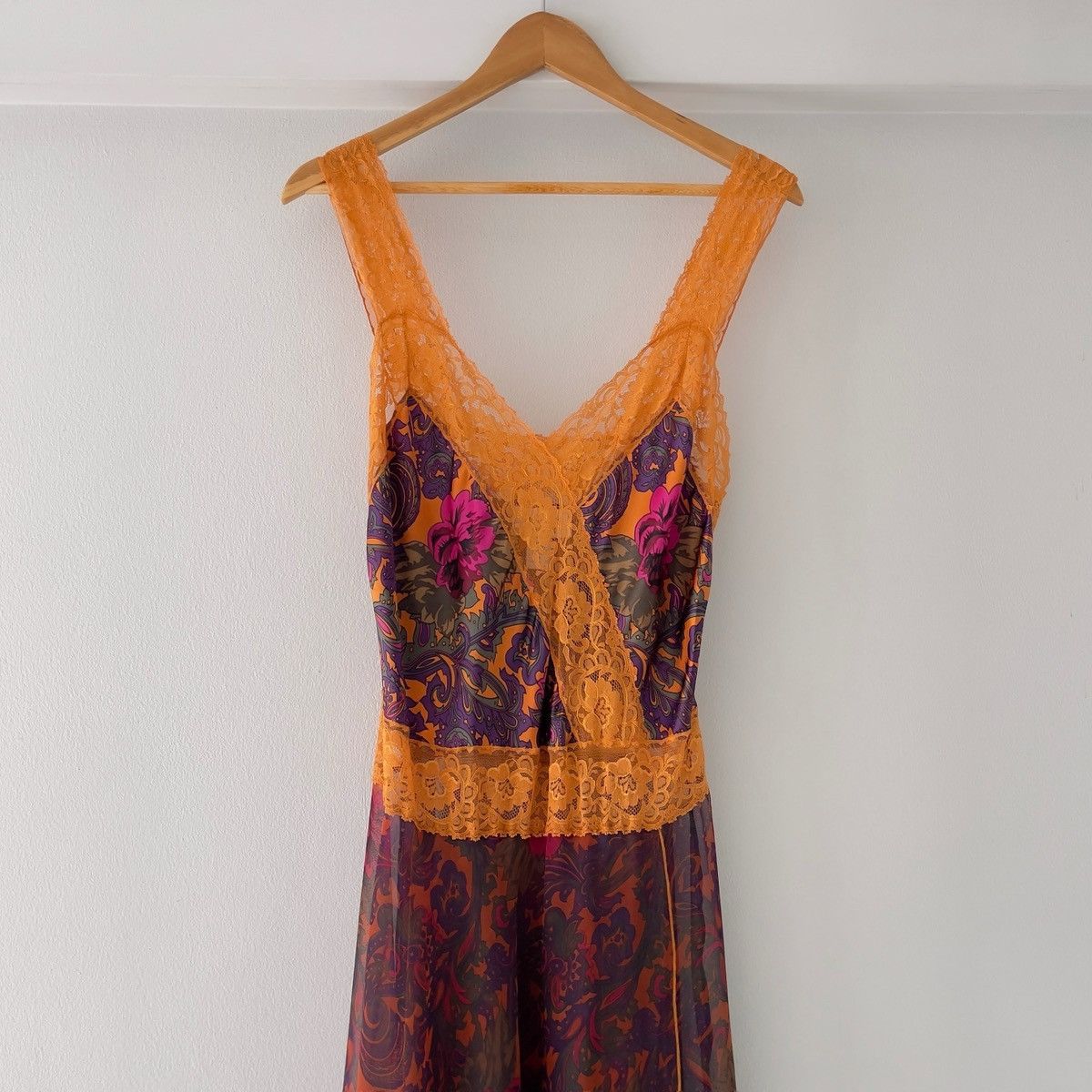 Victoria's Secret Victoria’s Secret 1990s Floral Chiffon Maxi Slip Dress (S–M) Size M / US 6-8 / IT 42-44 - 13 Thumbnail