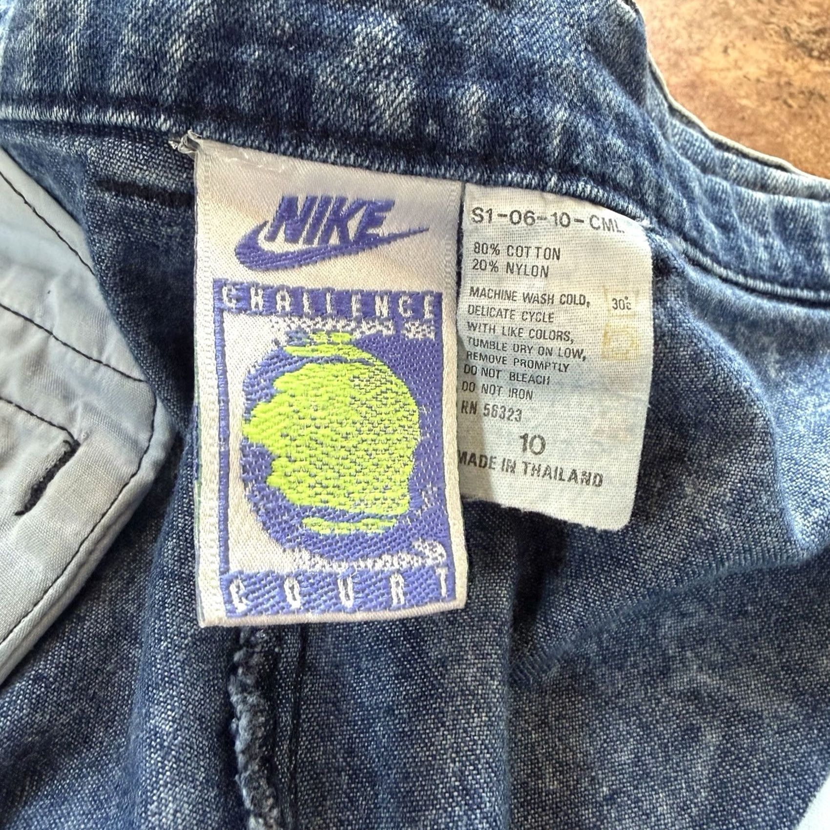 Nike VINTAGE Nike Challenge Court Andre Agassi Shorts - 90s Denim Acid Wash Black 28 Adult Regular Inseam 5" Mens Size US 28 / EU 44 - 5 Thumbnail