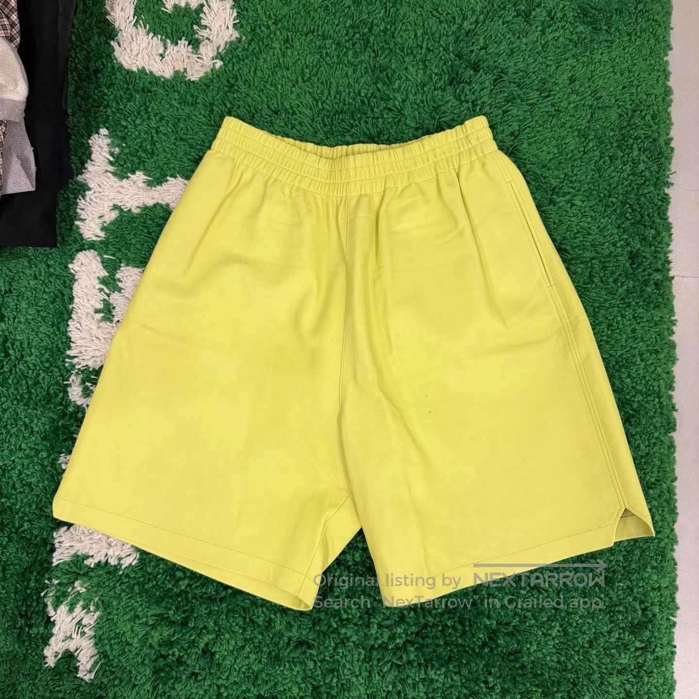 Bottega Veneta BOTTEGA VENETA Green Leather Shorts. Size US 29 - 3 Thumbnail