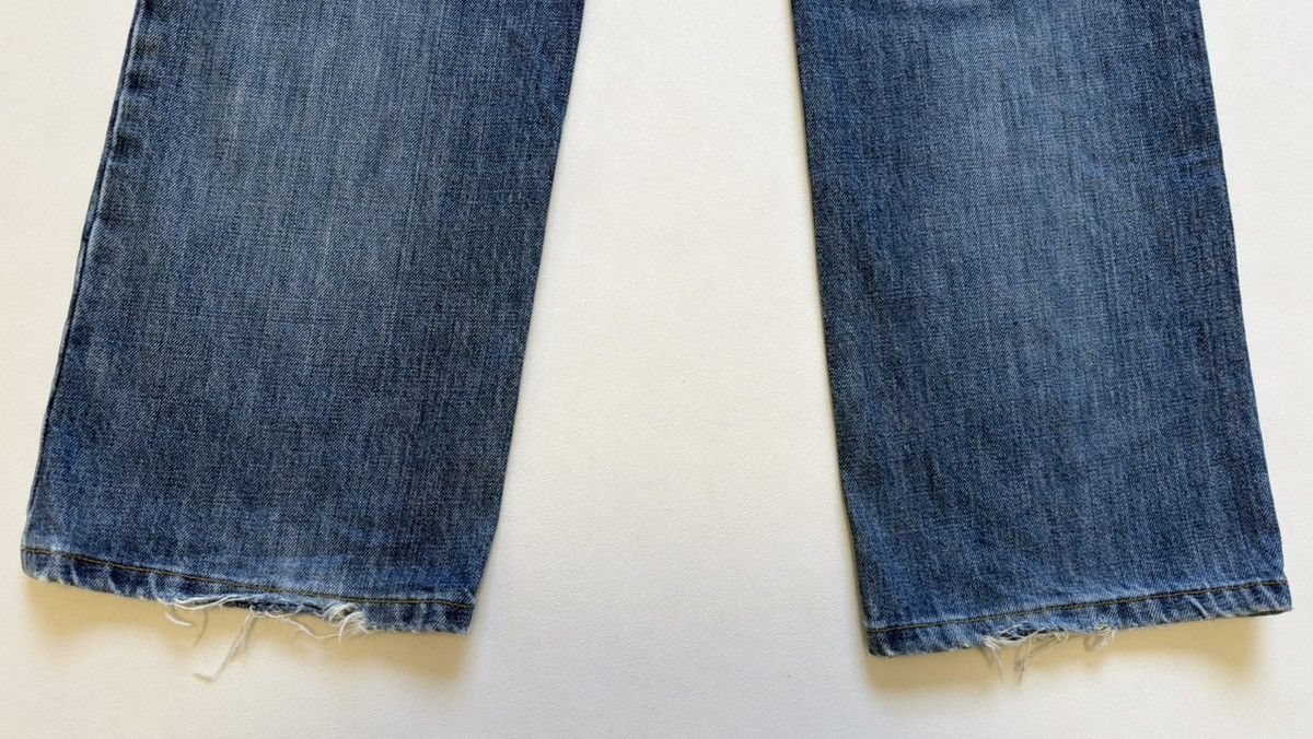 Helmut Lang OG ‘Thrashed Whiskered’ Blue Denim Jeans Size US 34 / EU 50 - 17 Thumbnail