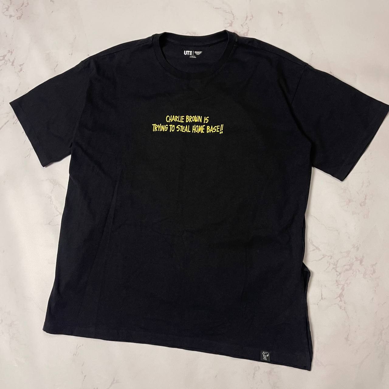 Vintage Vintage uniqlo t-shirt black basic print Size US L / EU 52-54 / 3 - 3 Thumbnail
