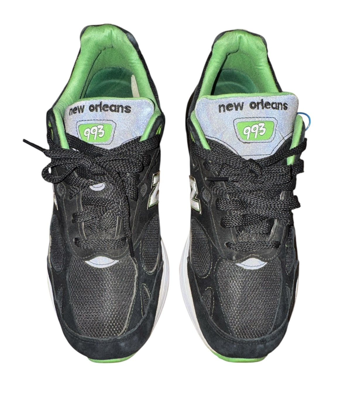 New Balance 1 of 300 ‘Green Lantern’ Friends and Family Size US 10.5 / EU 43-44 - 2 Thumbnail