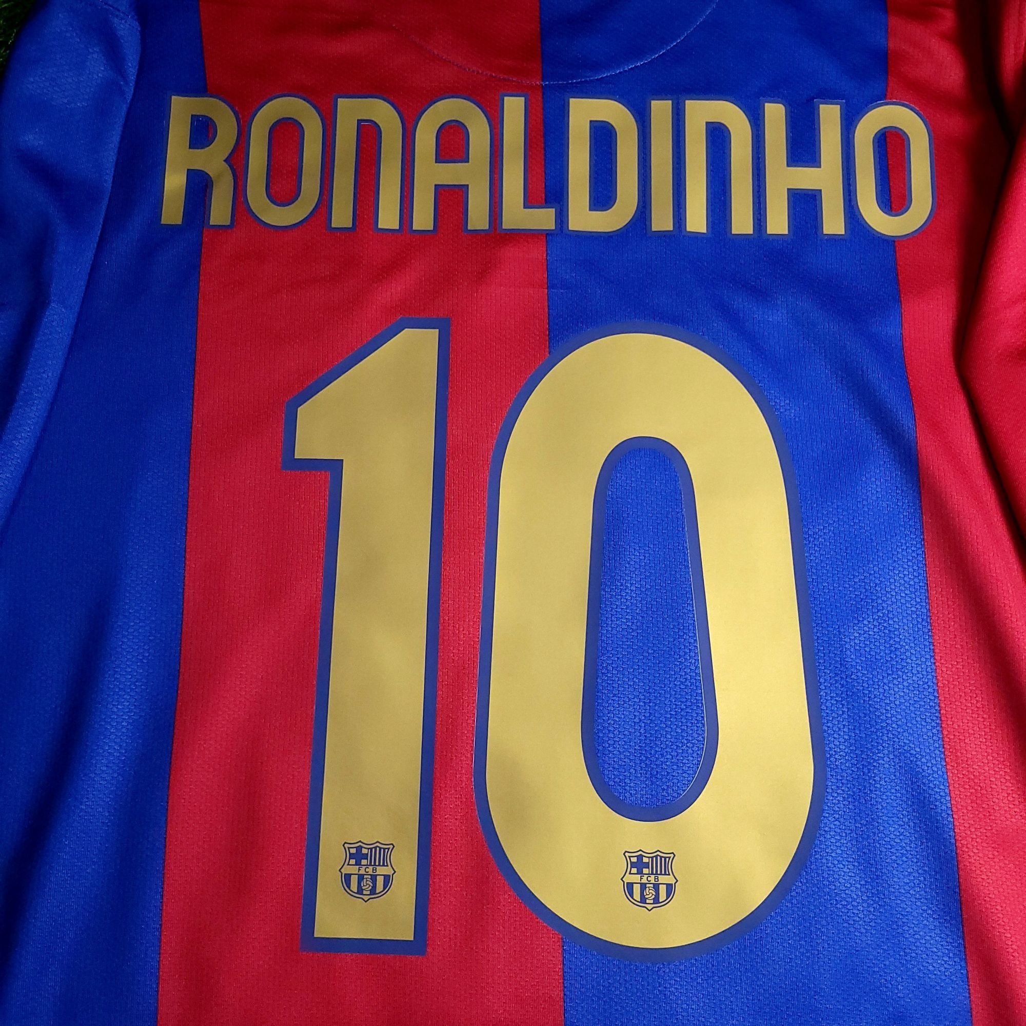 Nike Ronaldinho Barcelona 2006 2007 Soccer Jersey L Size US L / EU 52-54 / 3 - 3 Thumbnail