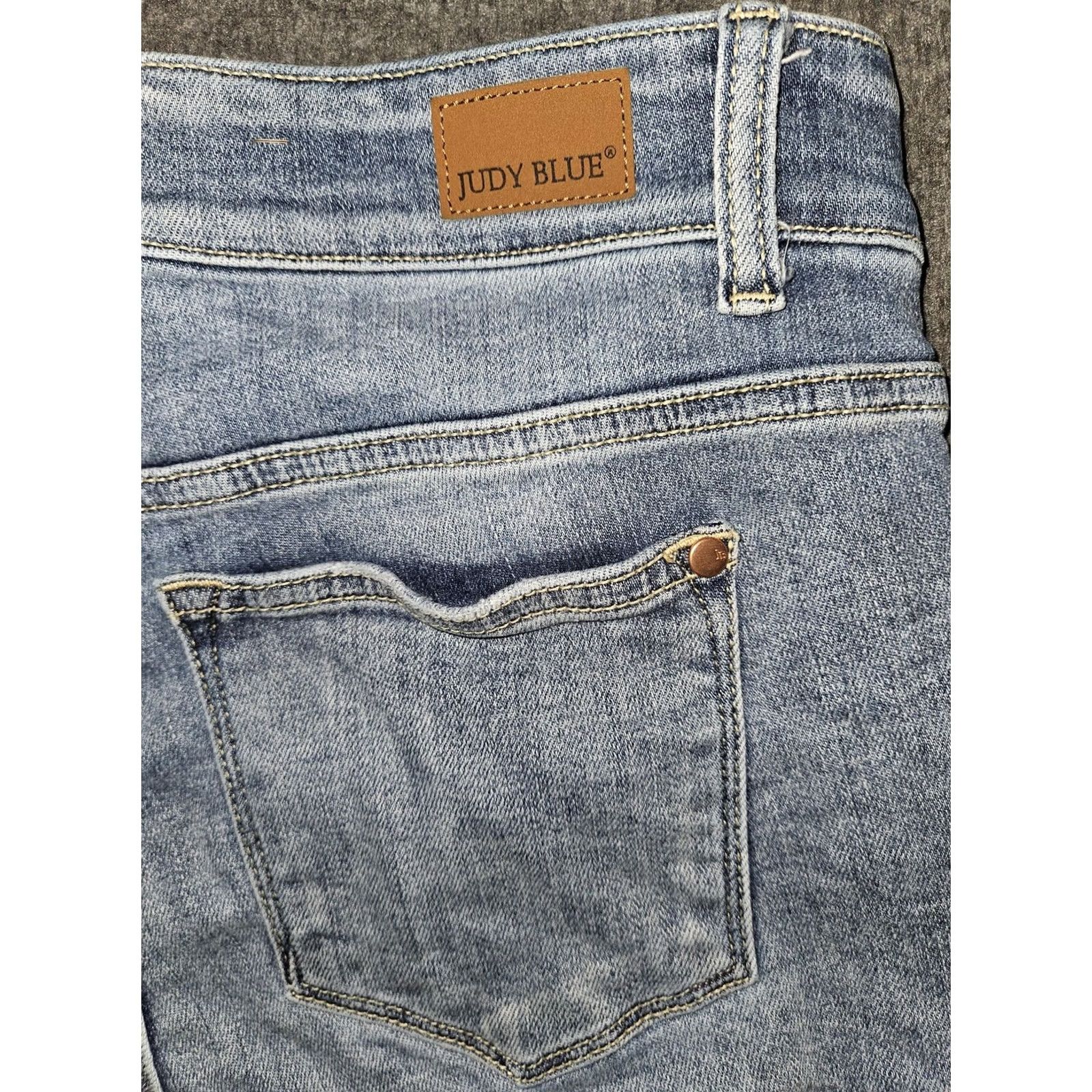 Denime Judy Blue Bermuda Shorts Womens XL Blue Denim Cuffed Stretch Casual JB15226LT Size 40" / US 18 - 7 Thumbnail