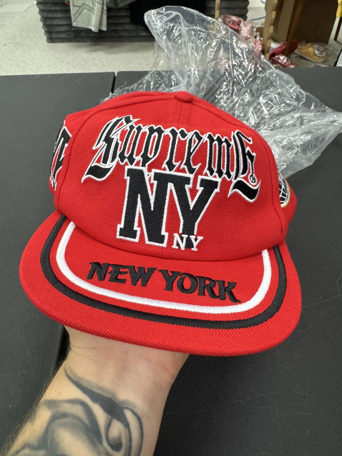 Supreme SS25 Supreme New York 6 Panel Size ONE SIZE - 3 Thumbnail