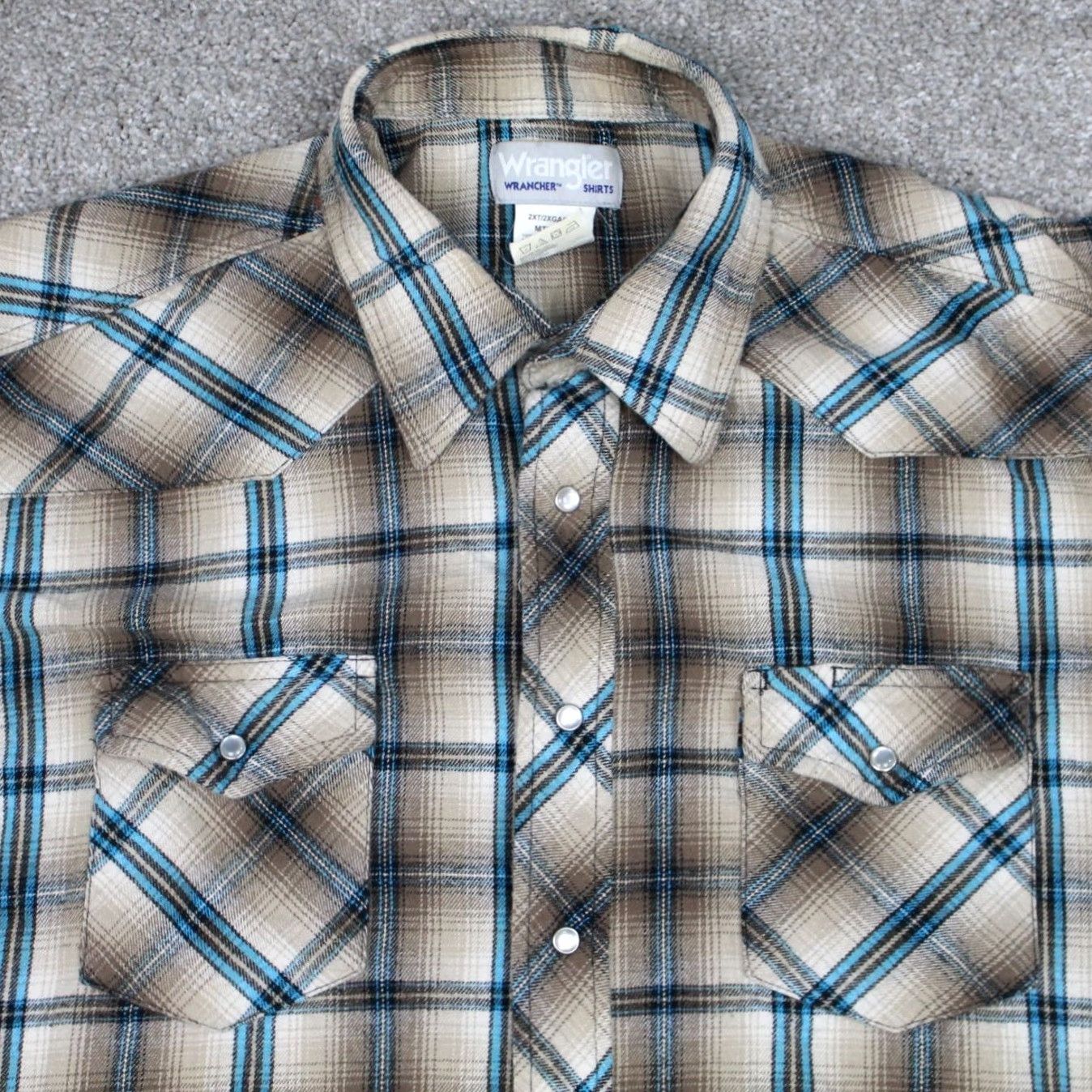 Wrangler Wrangler Wrancher Shirt Men 2XL Plaid Cotton L/S Button-Up Beige Blue Pearl Snap Western Shirt Mens 2XL Plaid Cotton Western Wrangler Wrancher Size US XXL / EU 58 / 5 - 5 Thumbnail