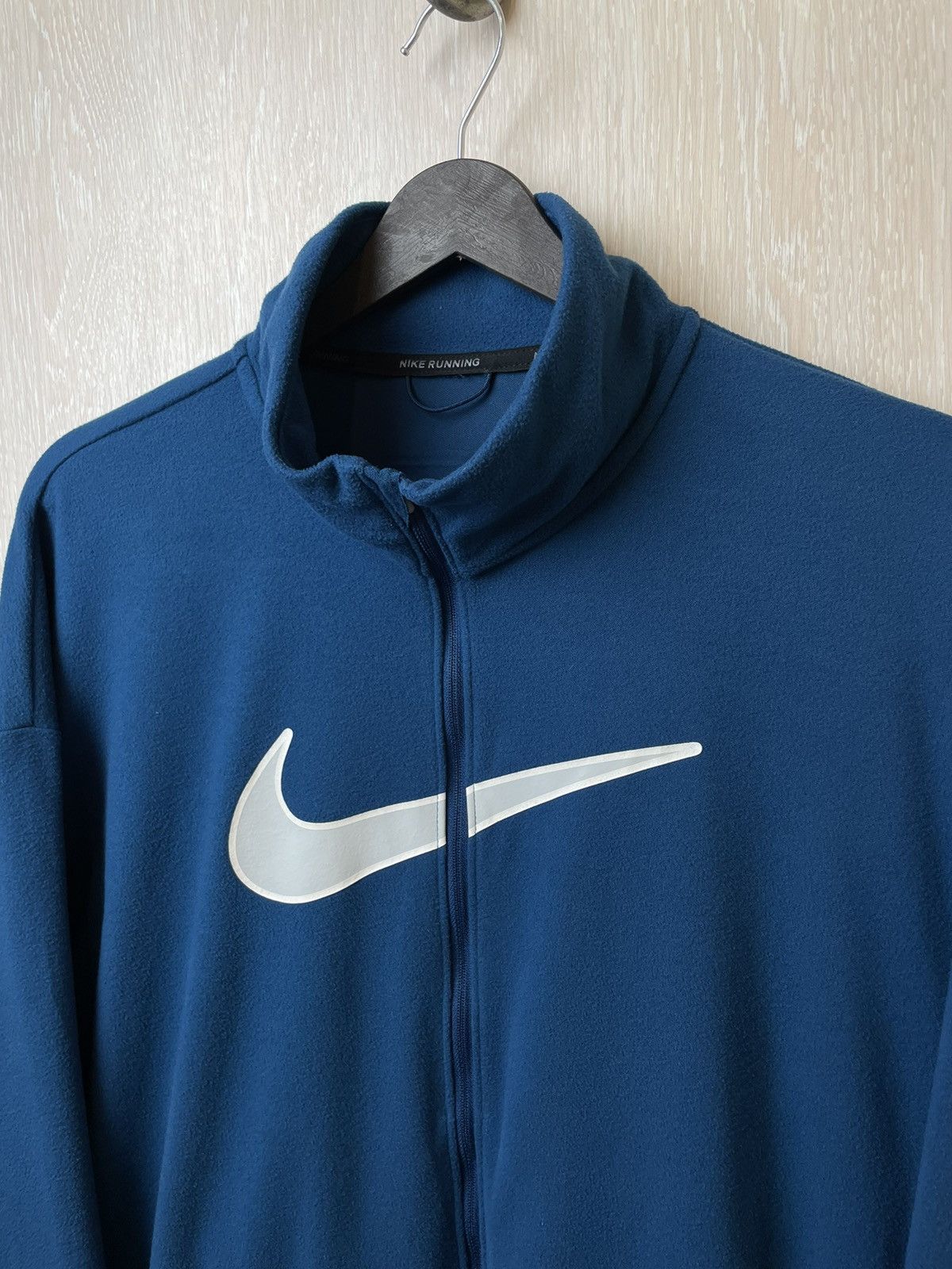 Nike Nike Dri-FIT Swoosh Running Jacket Size L / US 10 / IT 46 - 2 Thumbnail