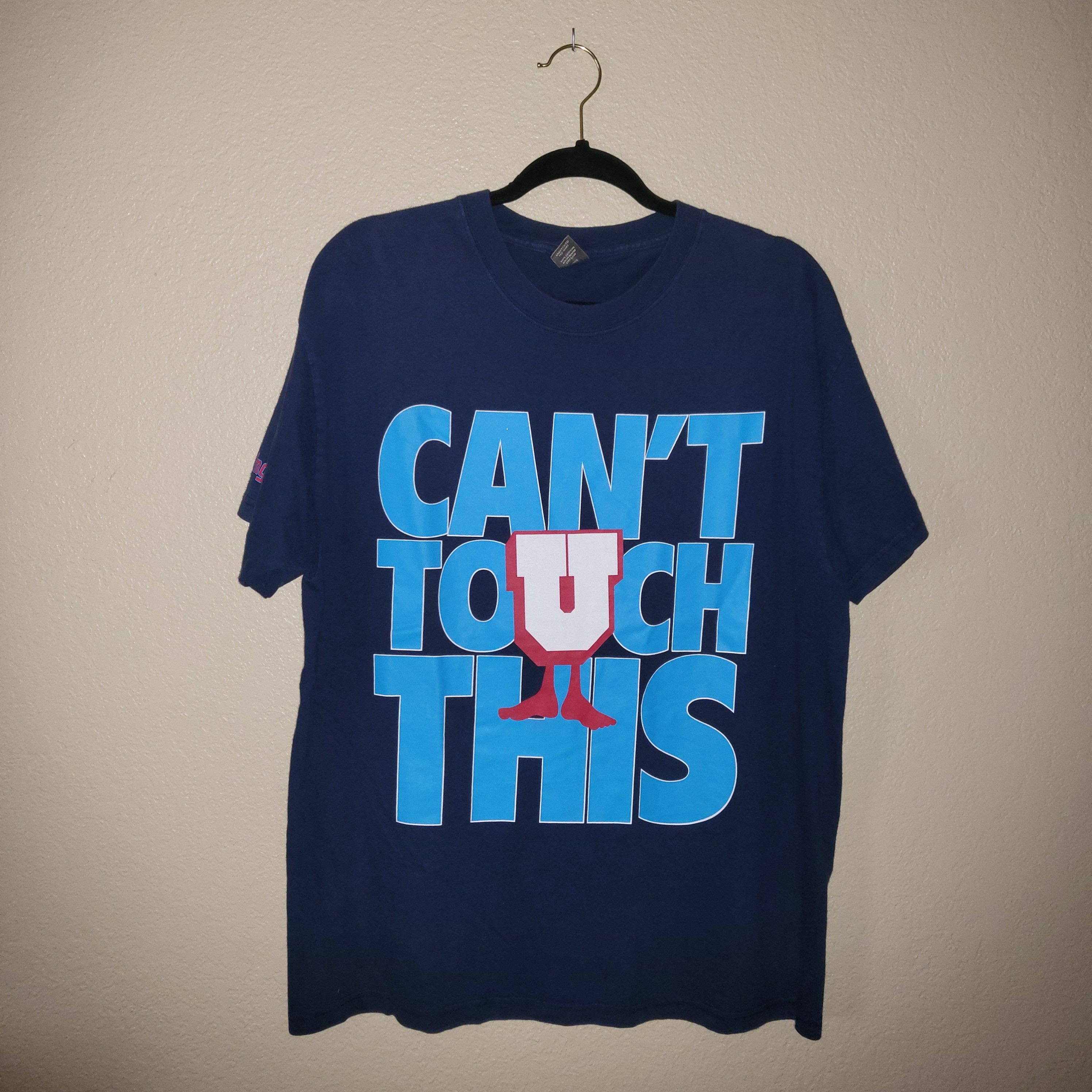 Undefeated × aNYthing 2005 Can't ToUch This tee Size US L / EU 52-54 / 3 - 1 Thumbnail