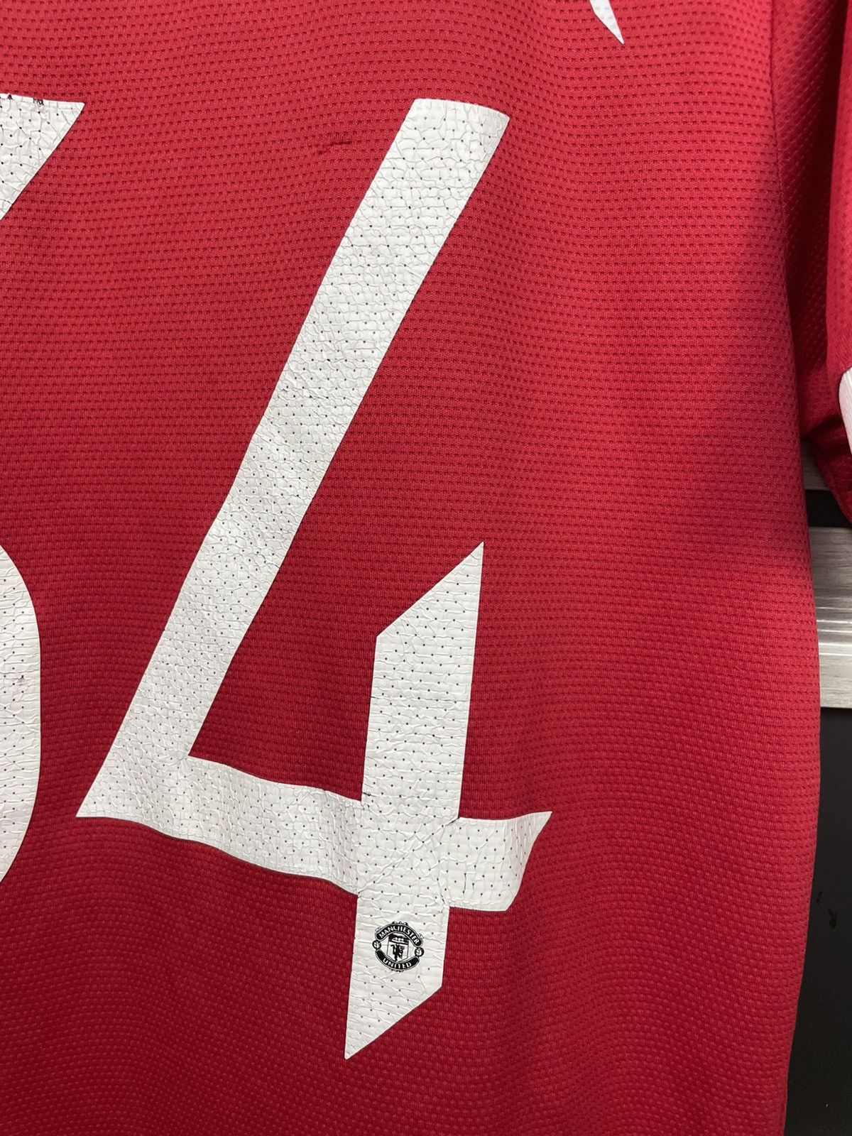 Adidas Van De Beek #34 Manchester United 2021/2022 Player Jersey Size US M / EU 48-50 / 2 - 17 Thumbnail