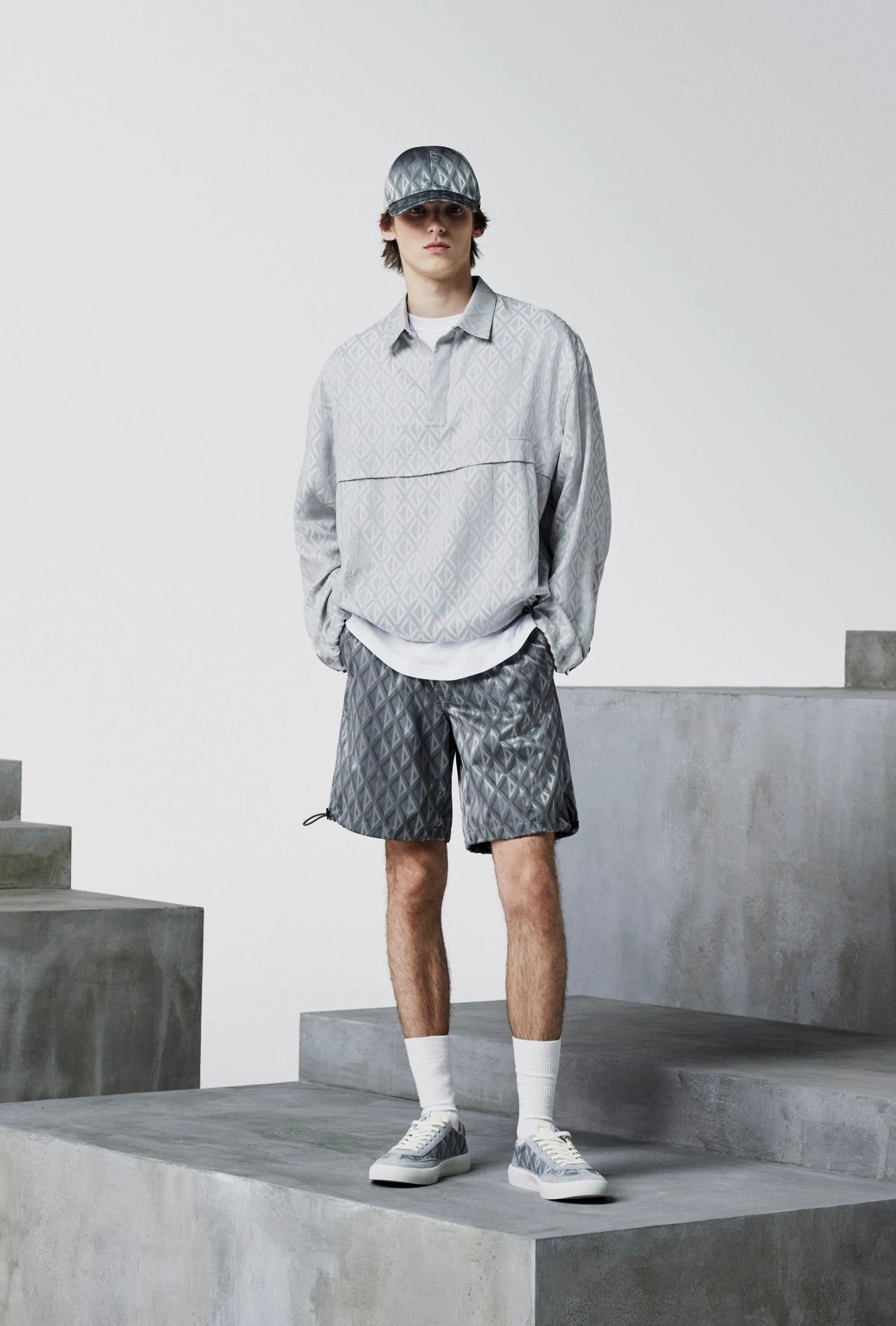 Dior o1bcso1str1224 Bermuda Shorts in Grey Size US 40 / EU 56 - 4 Thumbnail