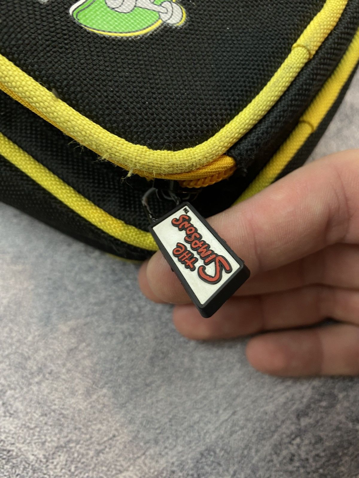 Vintage Vintage The Simpsons Movie Crossbody Bag Size ONE SIZE - 6 Thumbnail