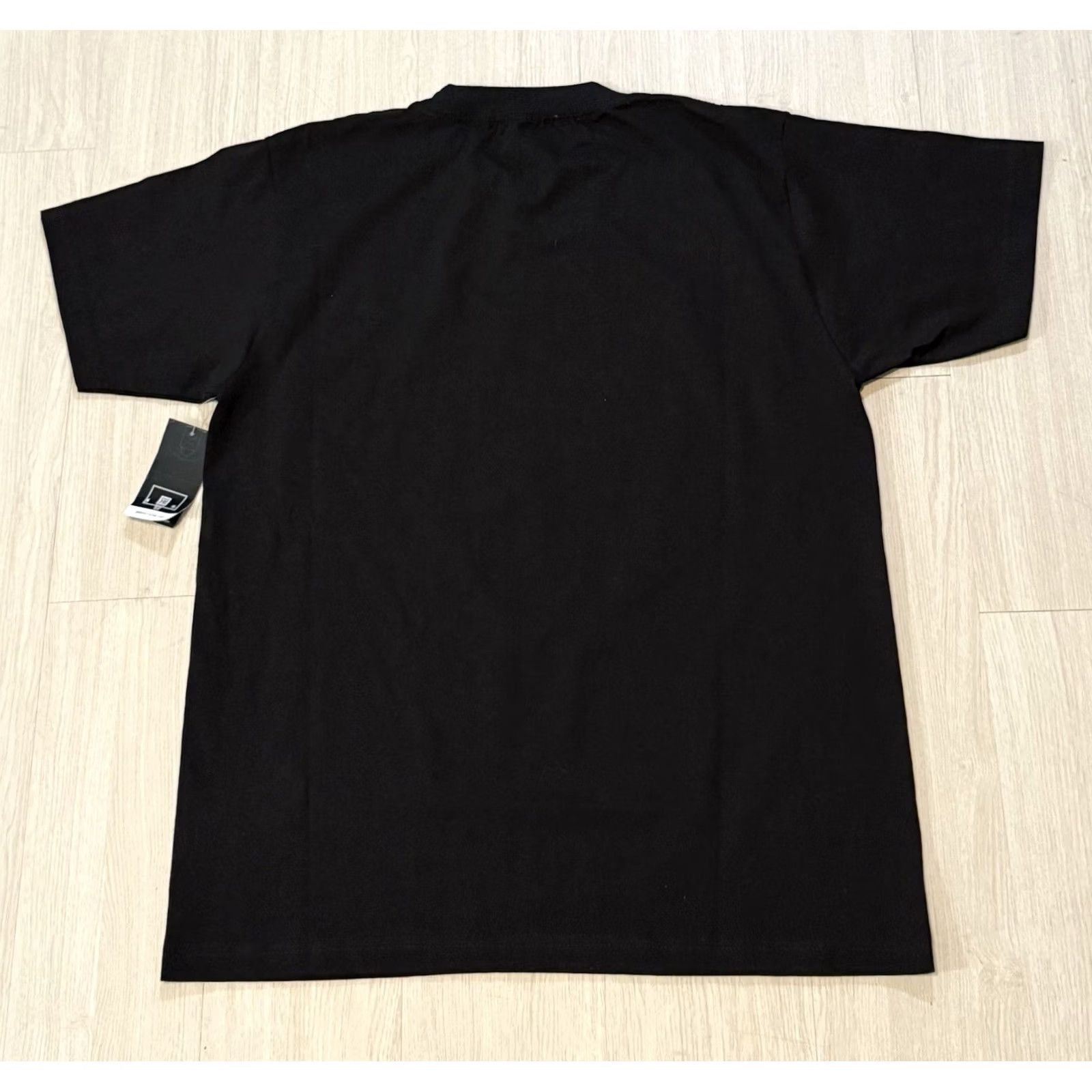 Vintage Nike Knicks NY Forever 2023-24 Season Rap T-Shirt Large Black Crew Neck Mens Stadium Essentials NWT Limited Edition City NYC Hip Hop Fans Size US L / EU 52-54 / 3 - 2 Thumbnail